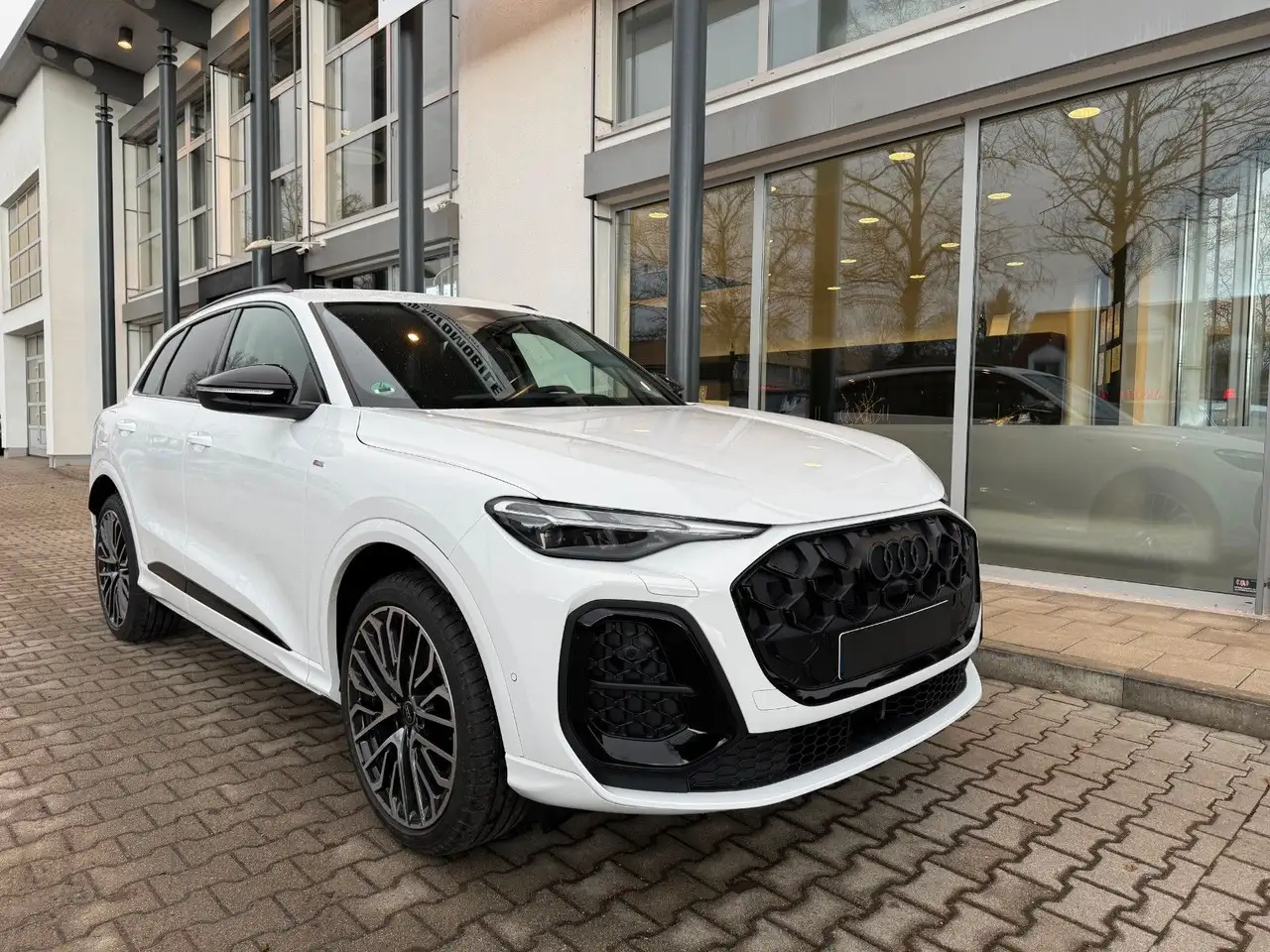 Audi Q5 2.0 TDI quattro 150 kW/ 21"/ BUSINESS/ S LINE 3