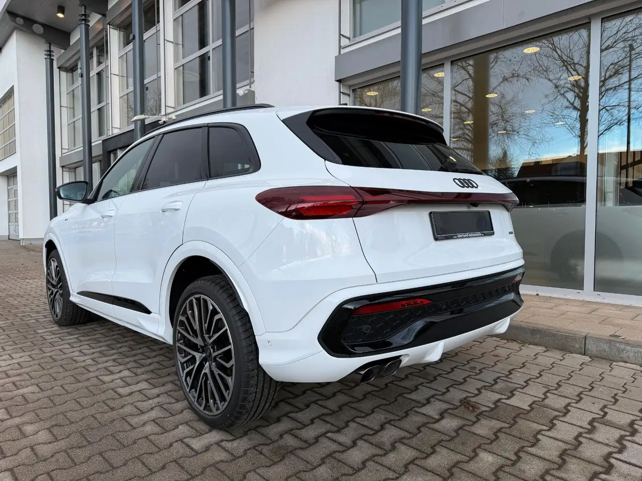 Audi Q5 2.0 TDI quattro 150 kW/ 21"/ BUSINESS/ S LINE 7