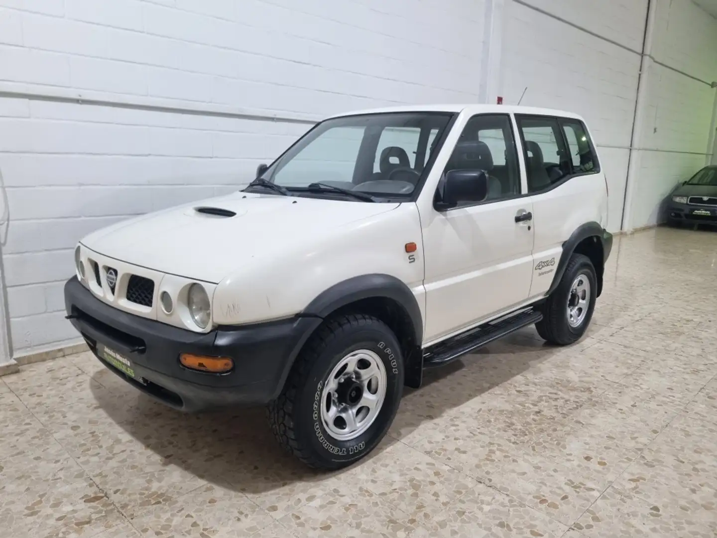 Nissan Terrano S 2.7 TDI Fehér - 1