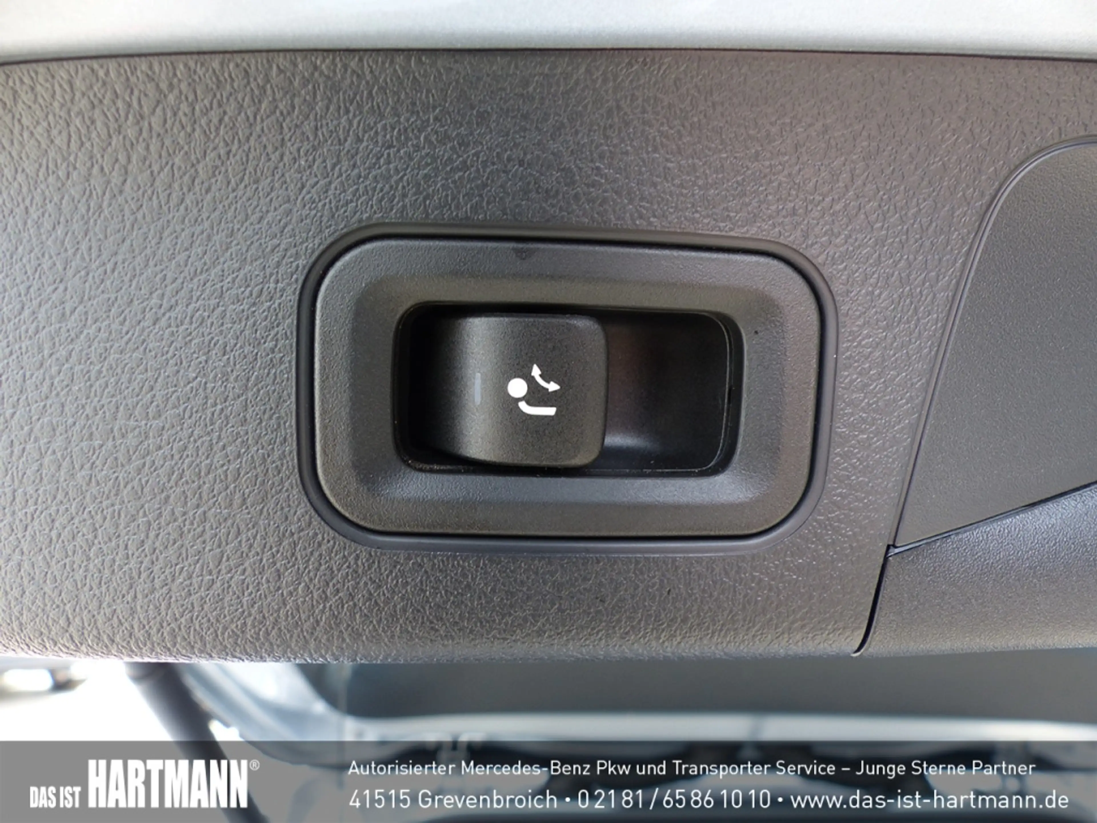 Mercedes-Benz EQA 300 4M 3004M+PROGRESSIVE+AHK+R.KAM+TOTW+WINT — photo 15