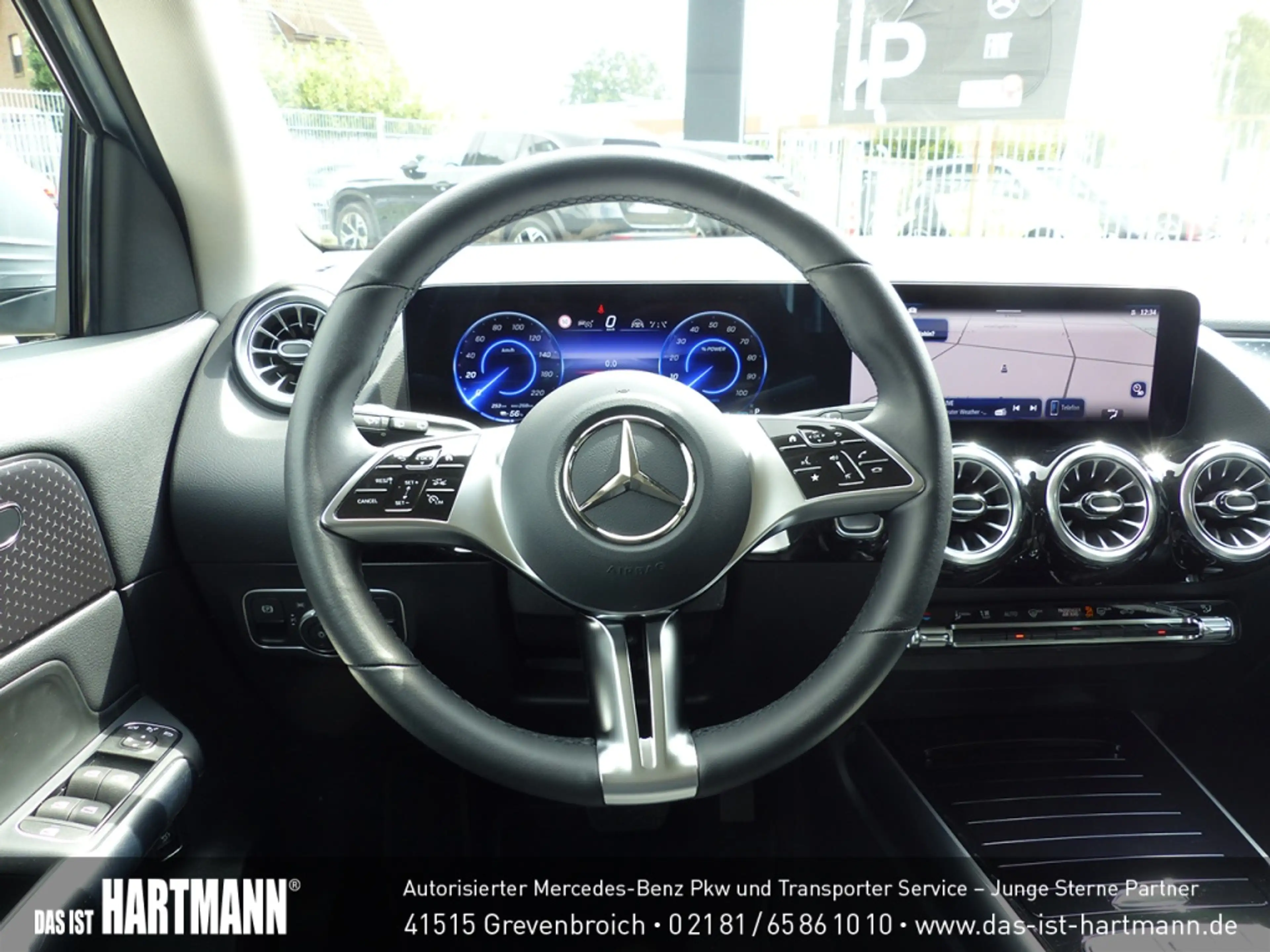 Mercedes-Benz EQA 300 4M 3004M+PROGRESSIVE+AHK+R.KAM+TOTW+WINT — photo 8