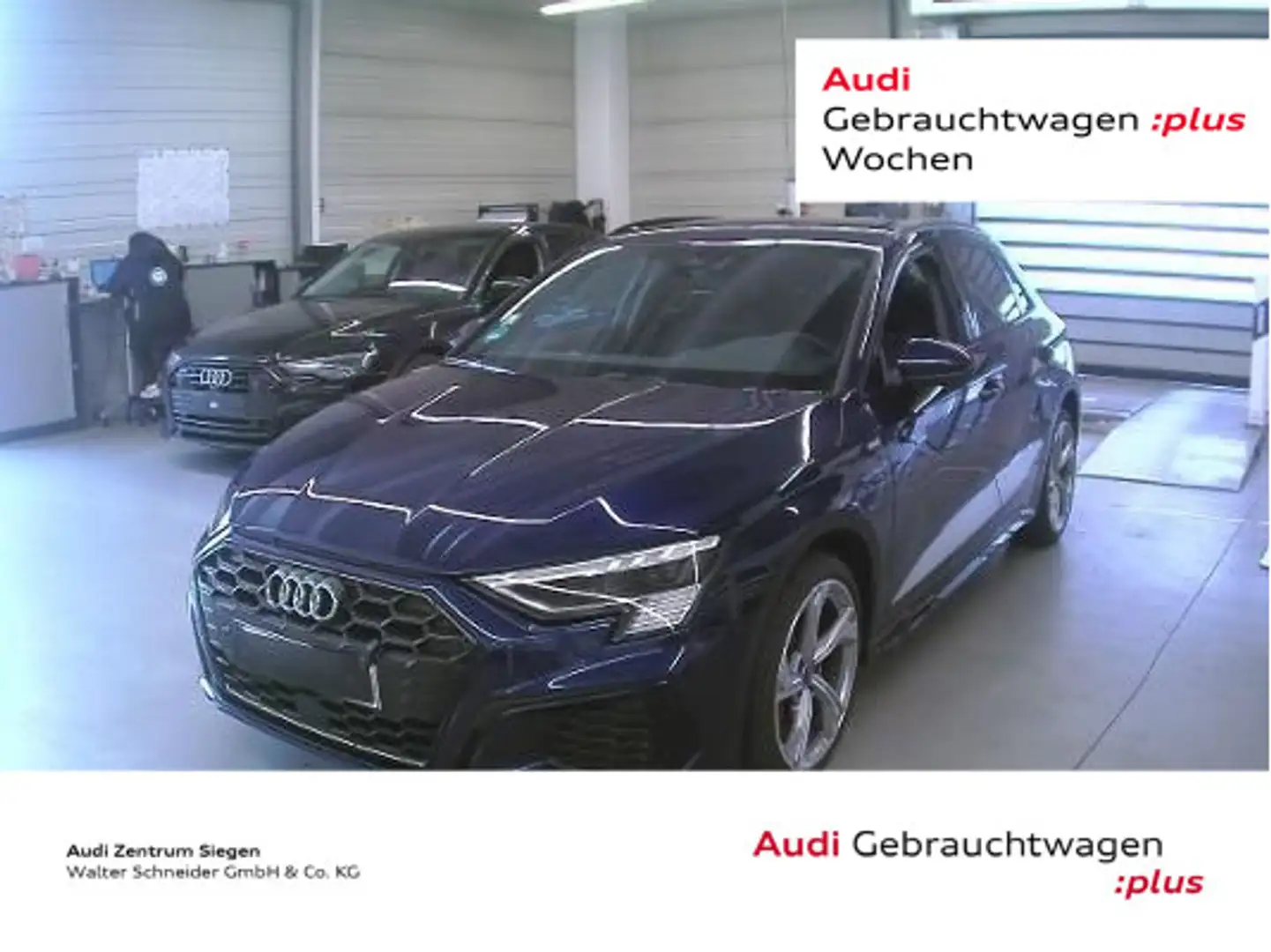 Audi A3 45 TFSI e S line Matrix LED AHK RFK Blau - 1