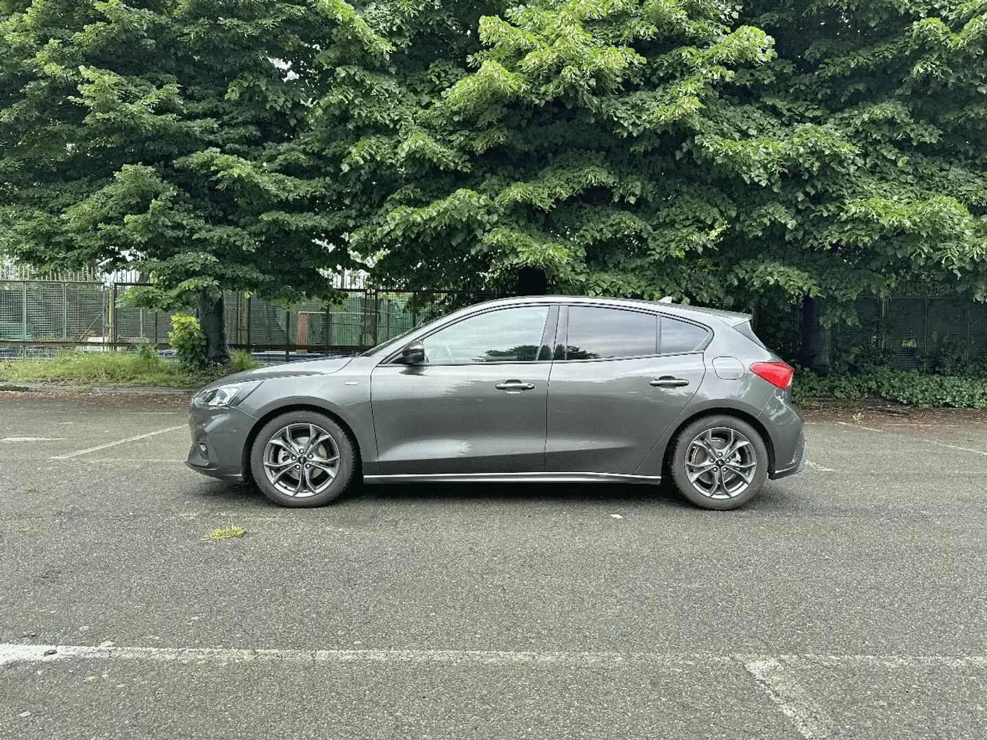 Ford Focus 1.0 EcoBoost 125cv ST Line Grigio - 2