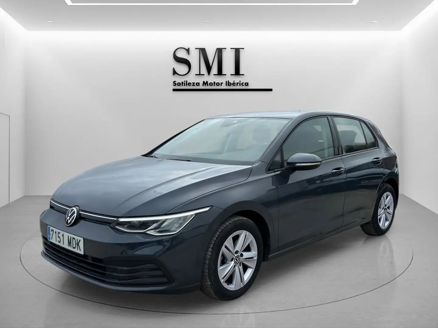 Volkswagen Golf 1.5 TSI Life 96kW Gris - 1