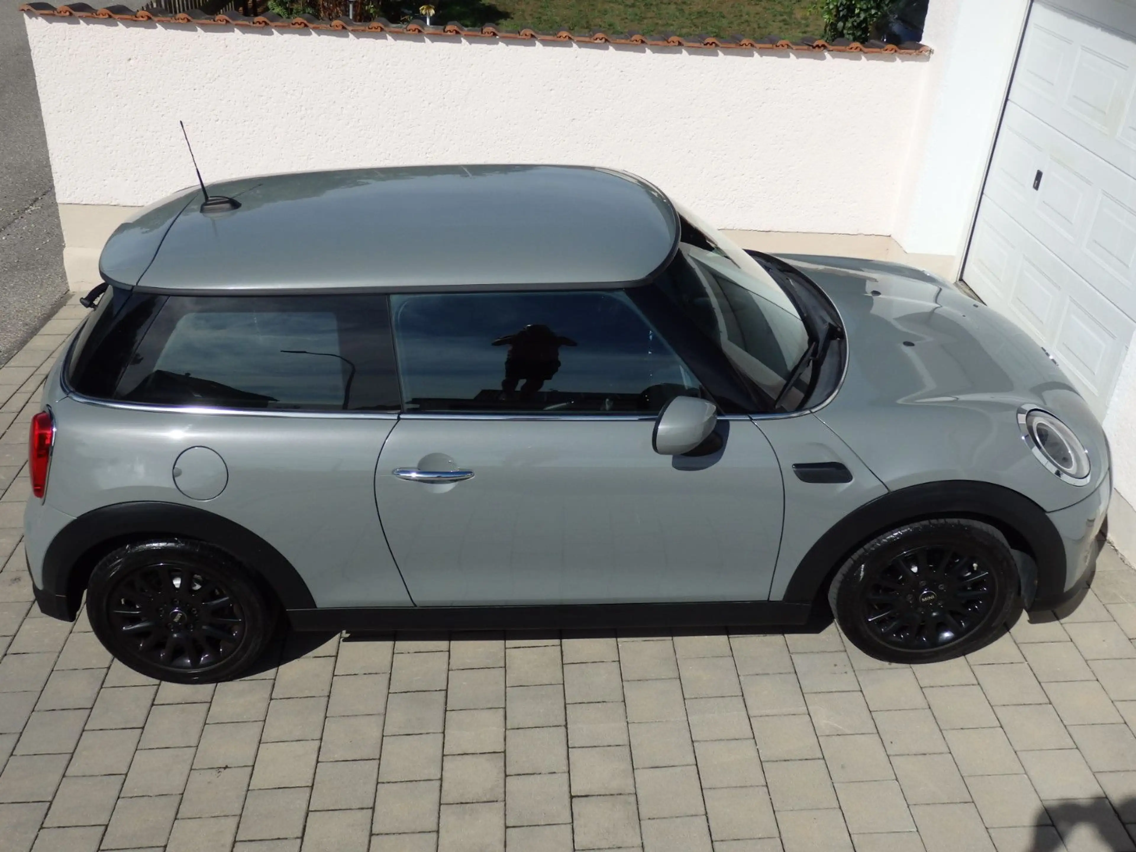 MINI One One Essential Trim LED Klima 16"Alu Sportlenkrad — photo 11