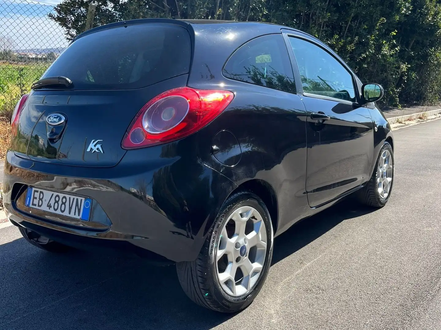 Ford Ka/Ka+ Ka 1.3 tdci + 75cv Nero - 2