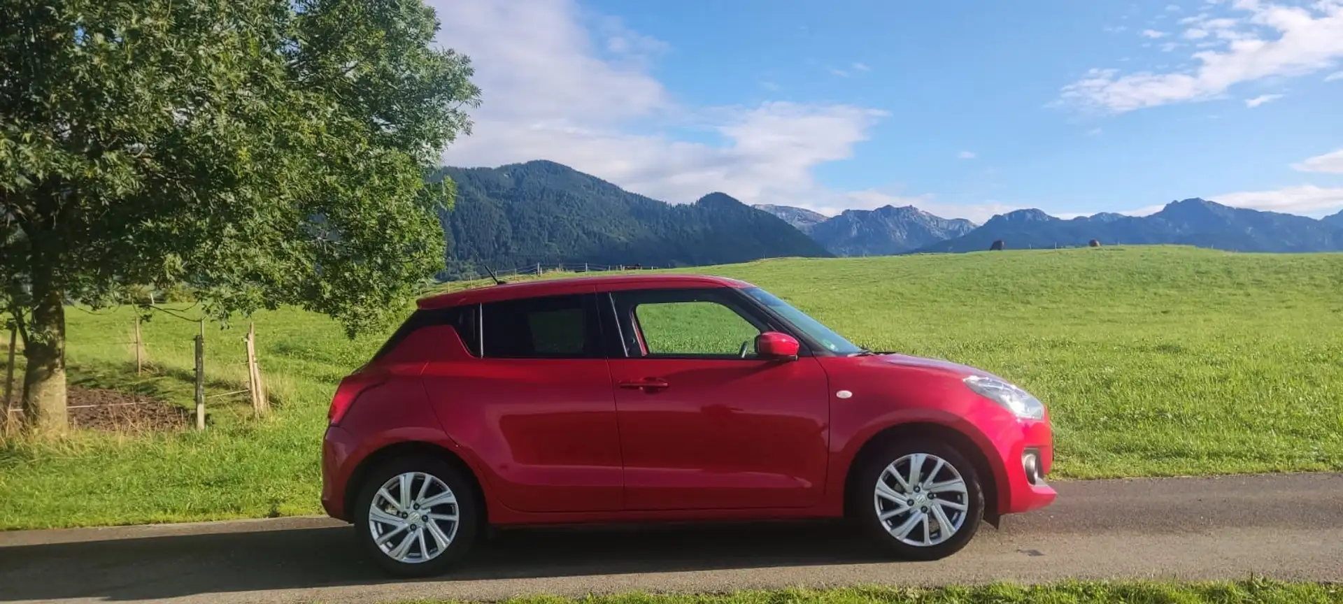 Suzuki Swift Swift 1.2 Dualjet Hybrid CVT Comfort Rot - 1