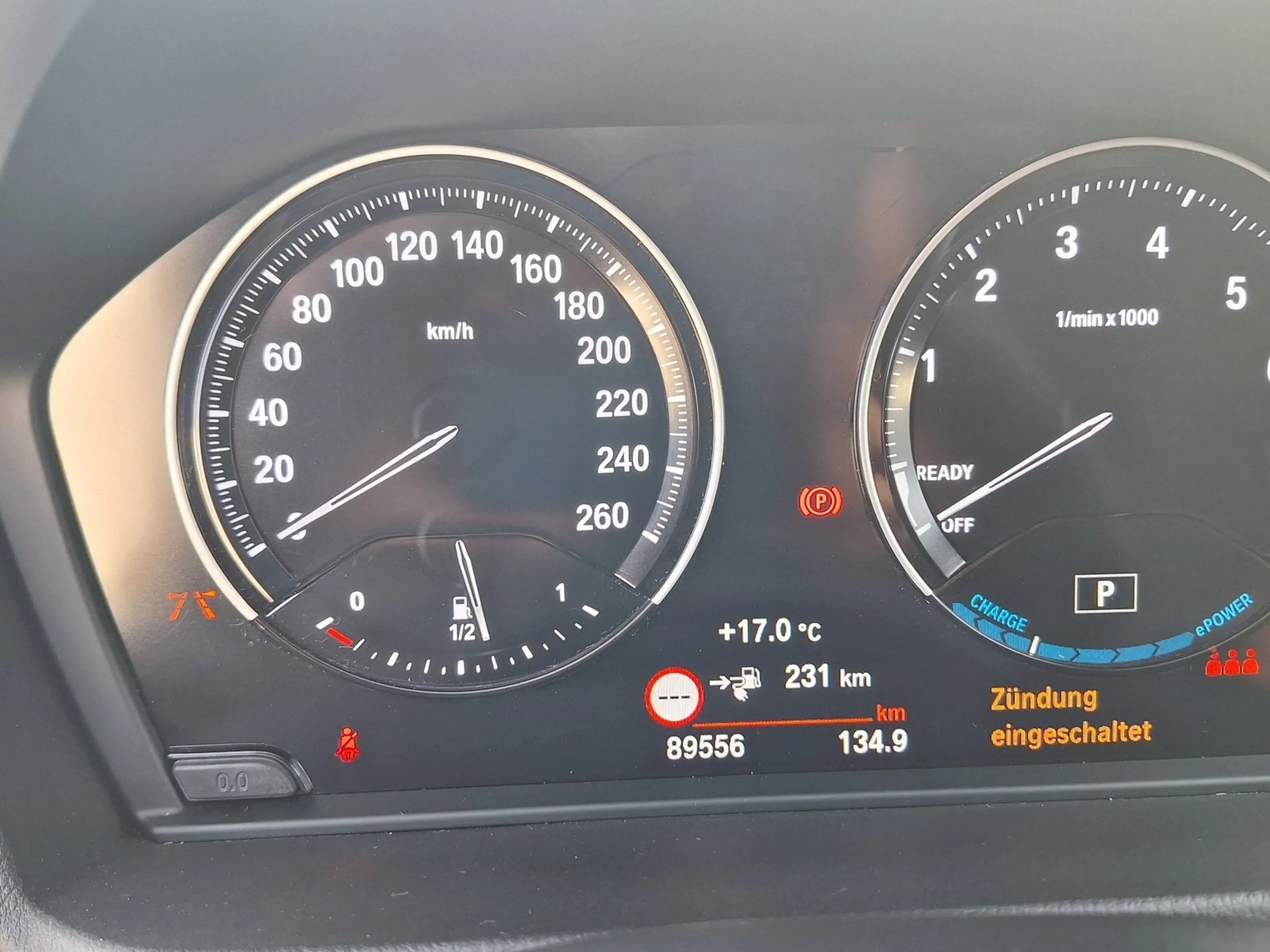 BMW X1 xDrive 25e Sport Line — photo 13