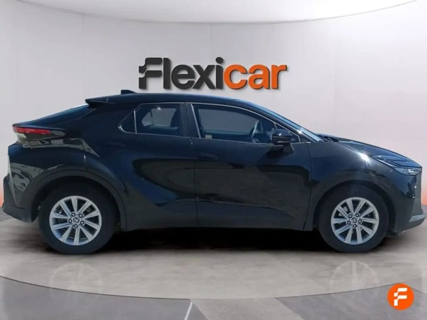 Toyota C-HR 140H Active Negro - 2