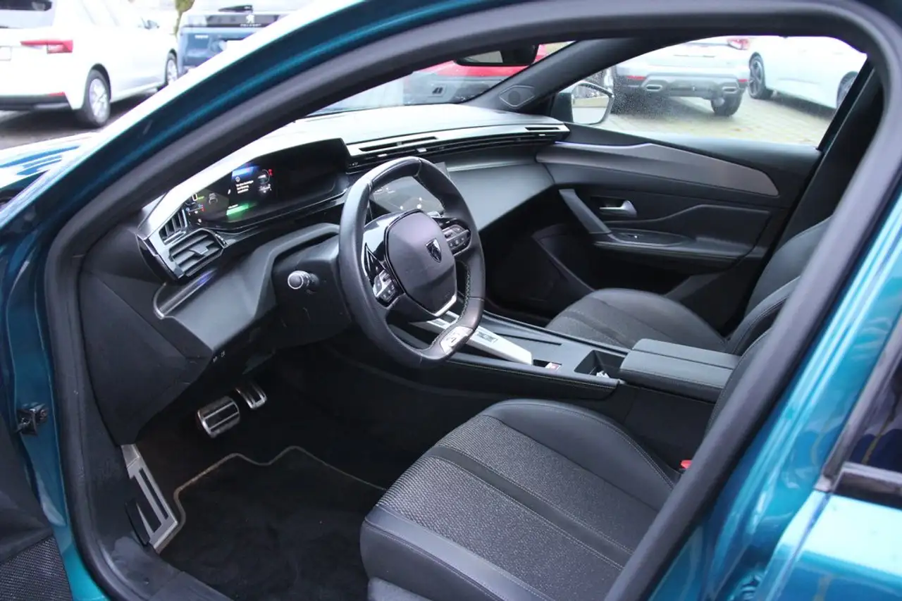 Peugeot 408 GT FULL-LED AdapTemp CAM 19Z Lenkradheizung 22