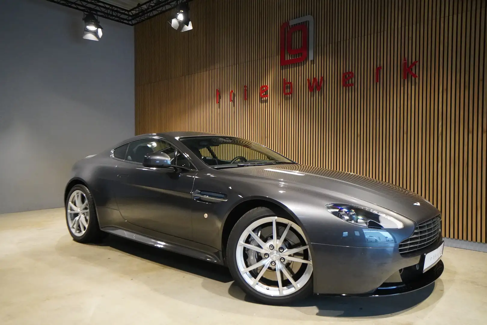 Aston Martin V8 Vantage S 4.7 *letztes Facelift*U-Frei*BRD-FZG* Grau - 2