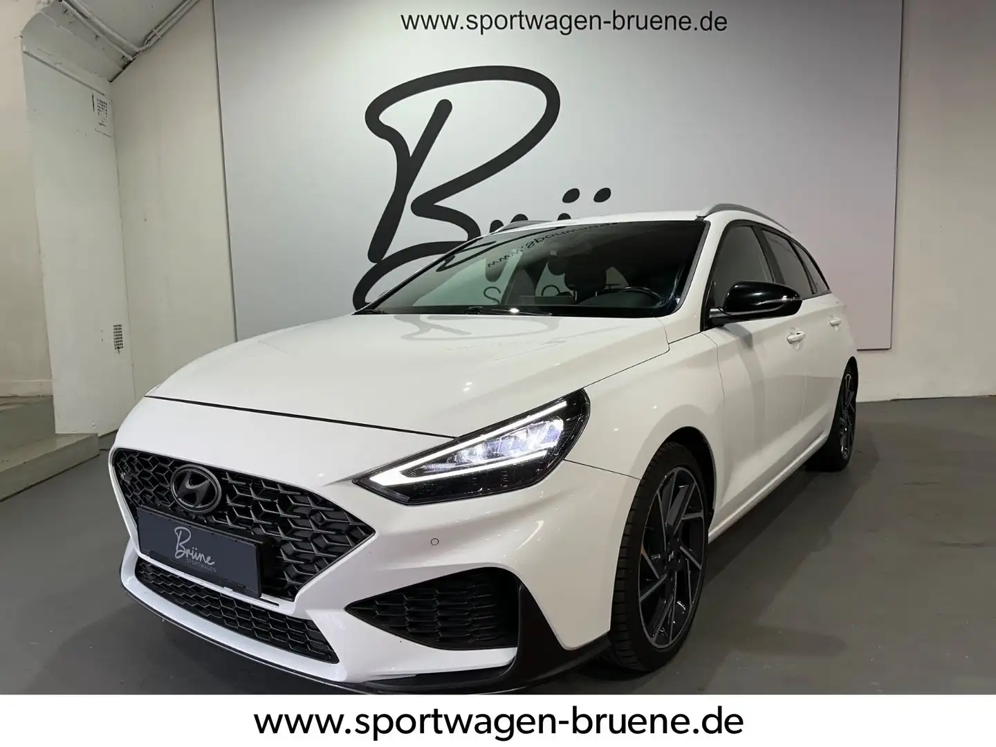 Hyundai i30 Kombi/N Line/Hybrid-Diesel/Navi/18Zoll/LED Weiß - 1