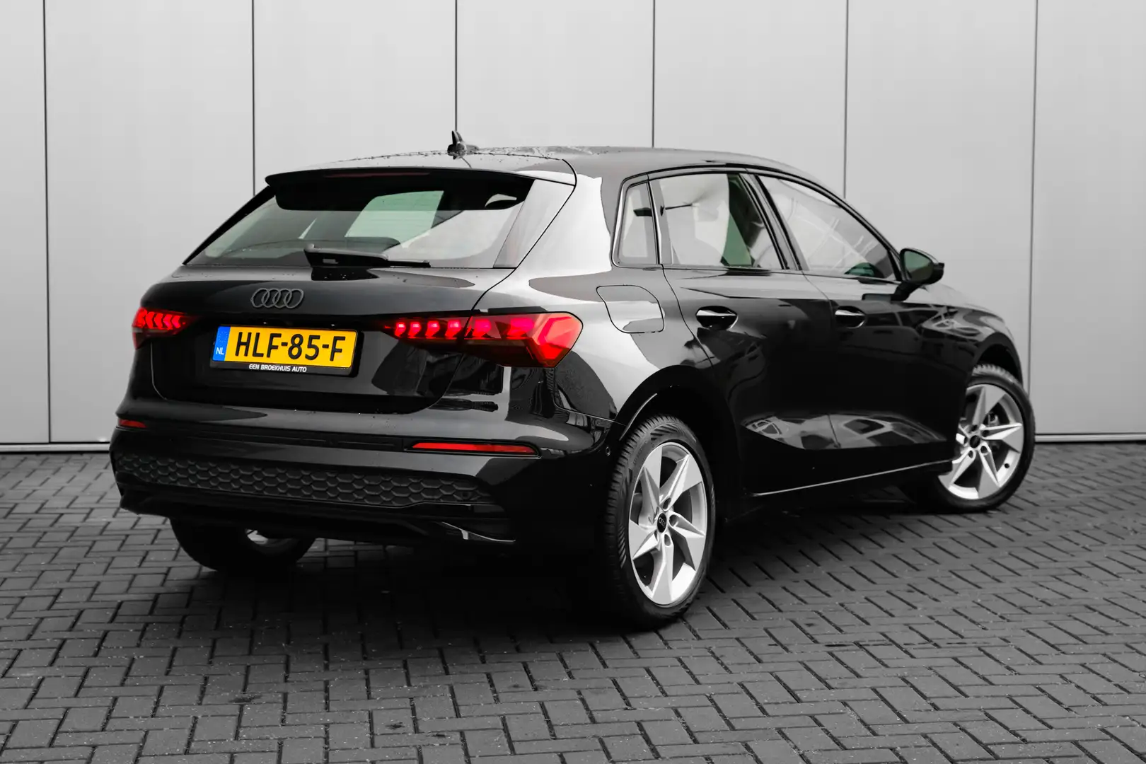 Audi A3 Sportback 40 TFSI e Advanced edition 204PK | Camer Noir - 2