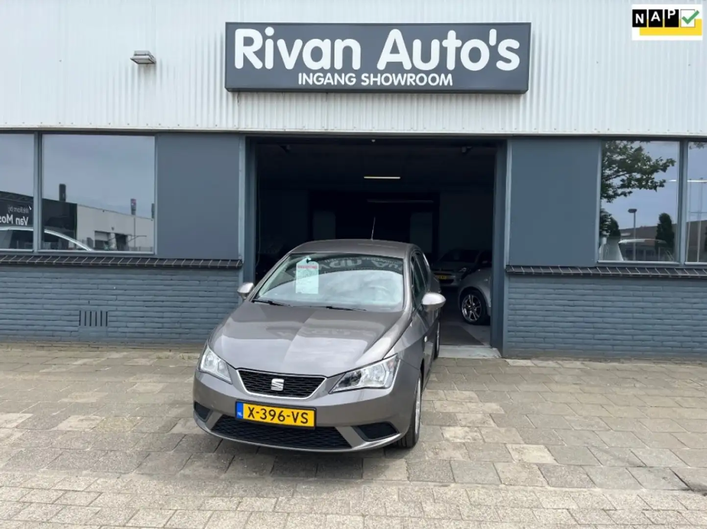 SEAT Ibiza 1.2 TSI FR Grigio - 1