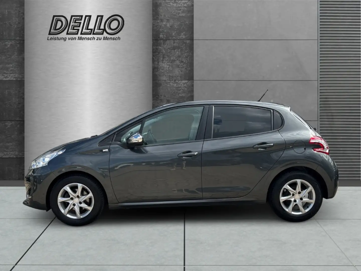 Peugeot 208 Style VTi PureTech 82 1.2 12V PURETECH SHZ Notbrem Grau - 2