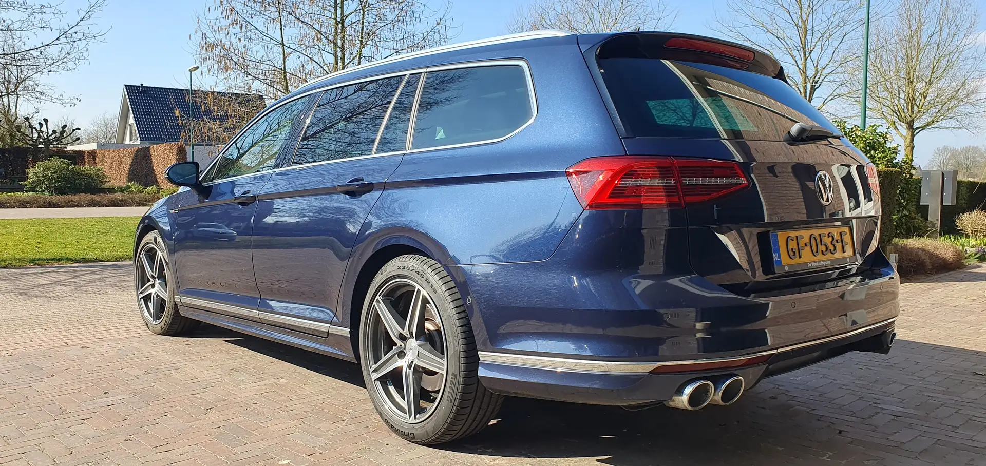 Volkswagen Passat Passat 2.0 BiTDI 4Motion Highline. Azul - 2