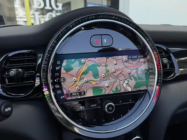 Mini Cooper view 9