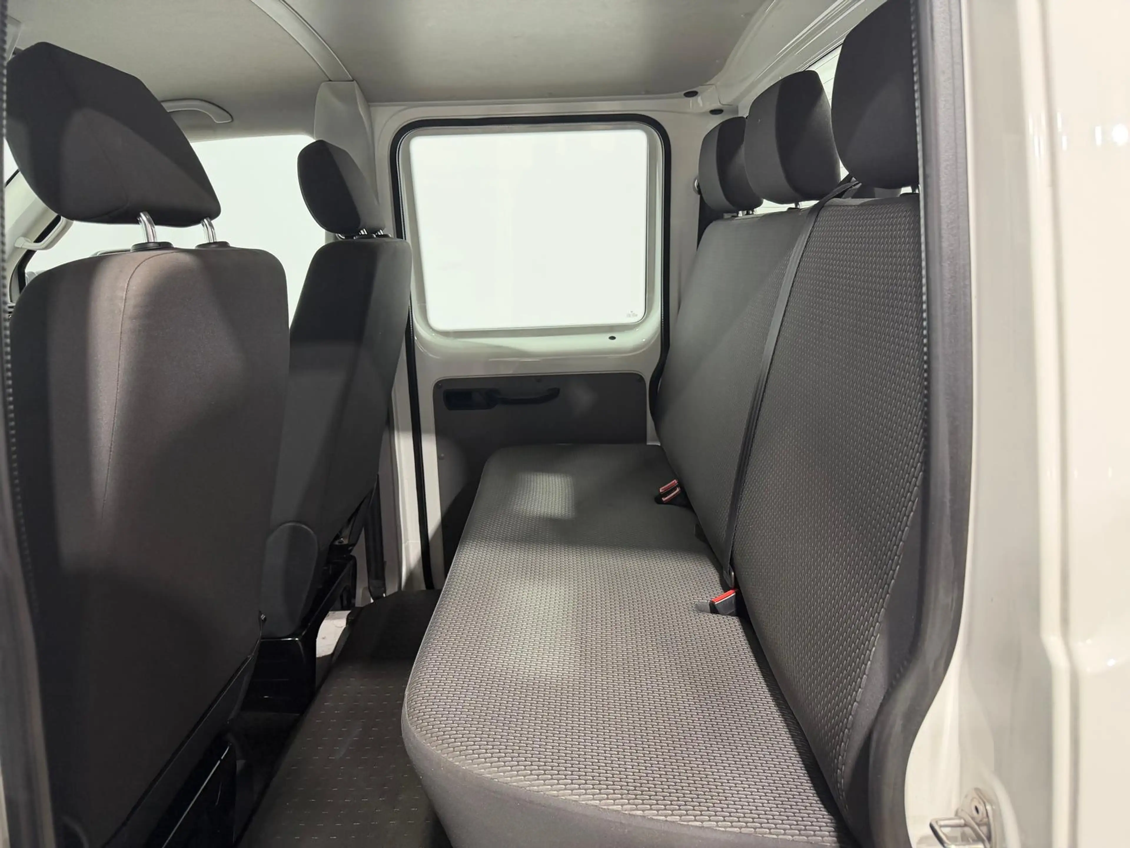 Volkswagen T6.1 Transporter Pritsche-Doka (5-Si.),Klima,Radio,Standh. — photo 5