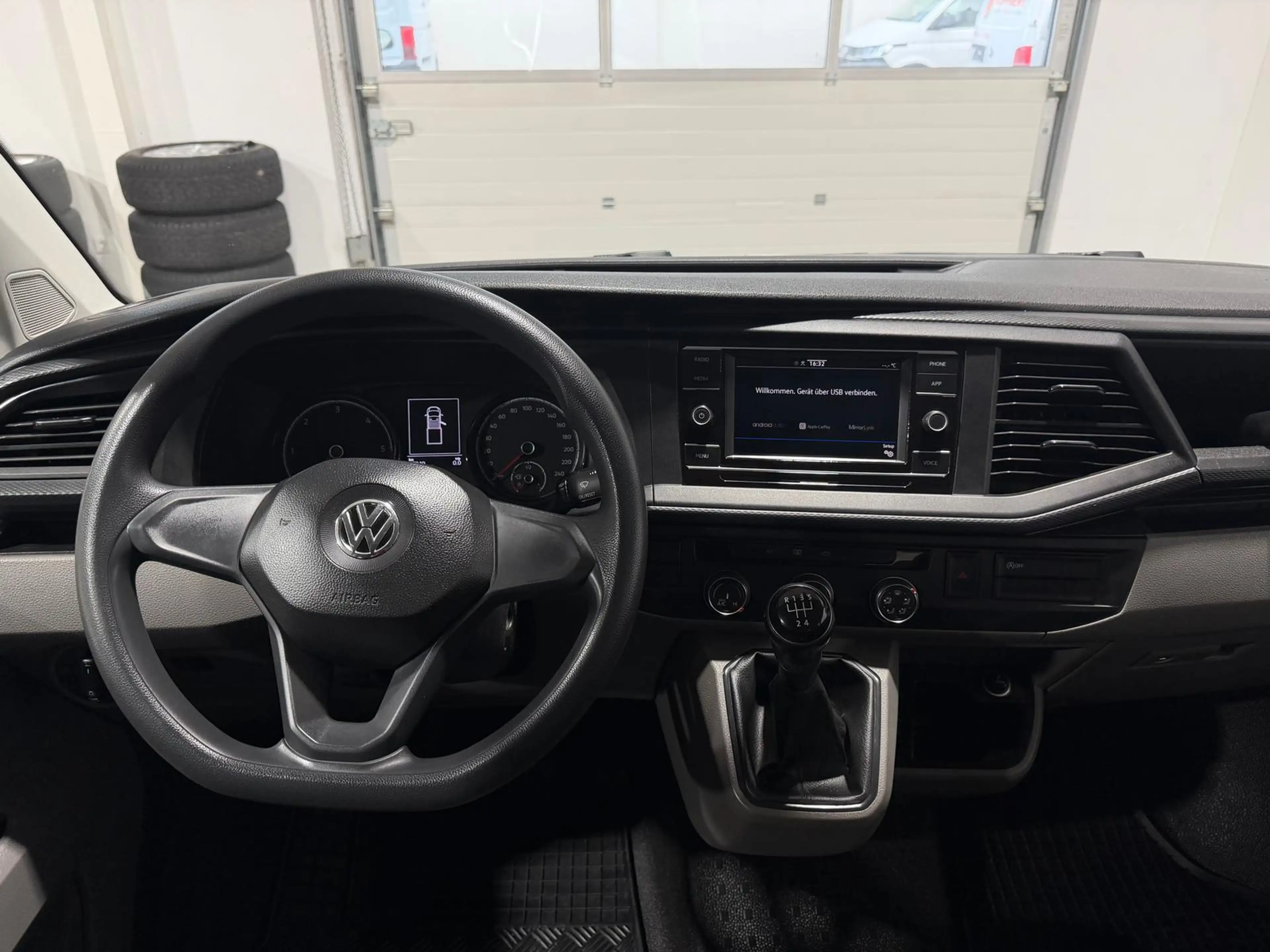 Volkswagen T6.1 Transporter Pritsche-Doka (5-Si.),Klima,Radio,Standh. — photo 10