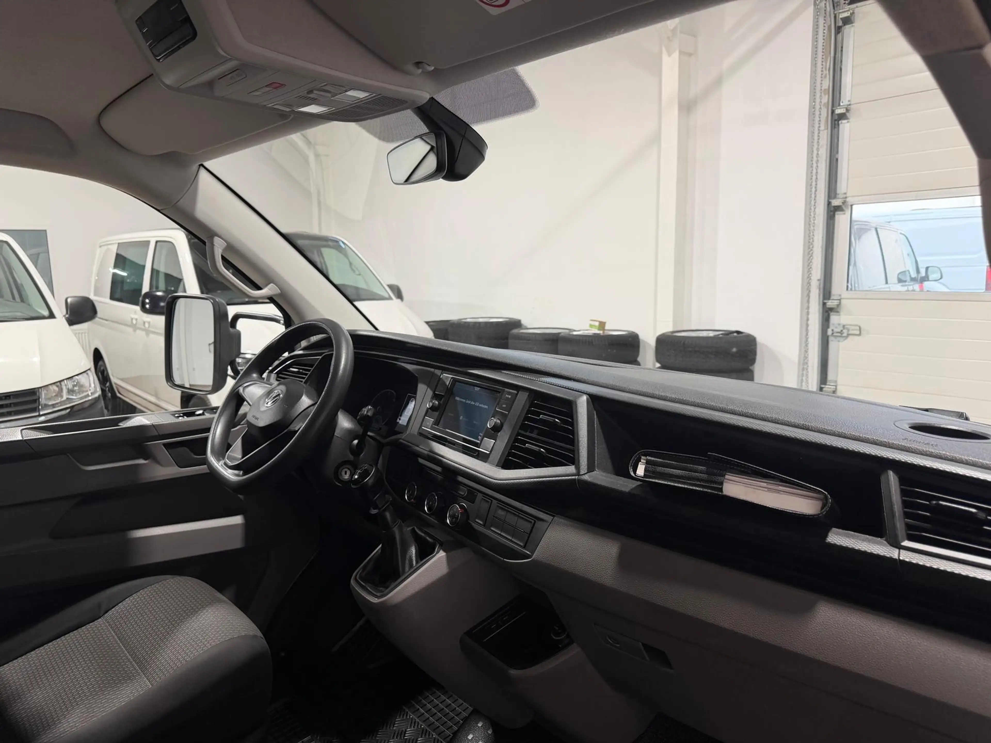 Volkswagen T6.1 Transporter Pritsche-Doka (5-Si.),Klima,Radio,Standh. — photo 8