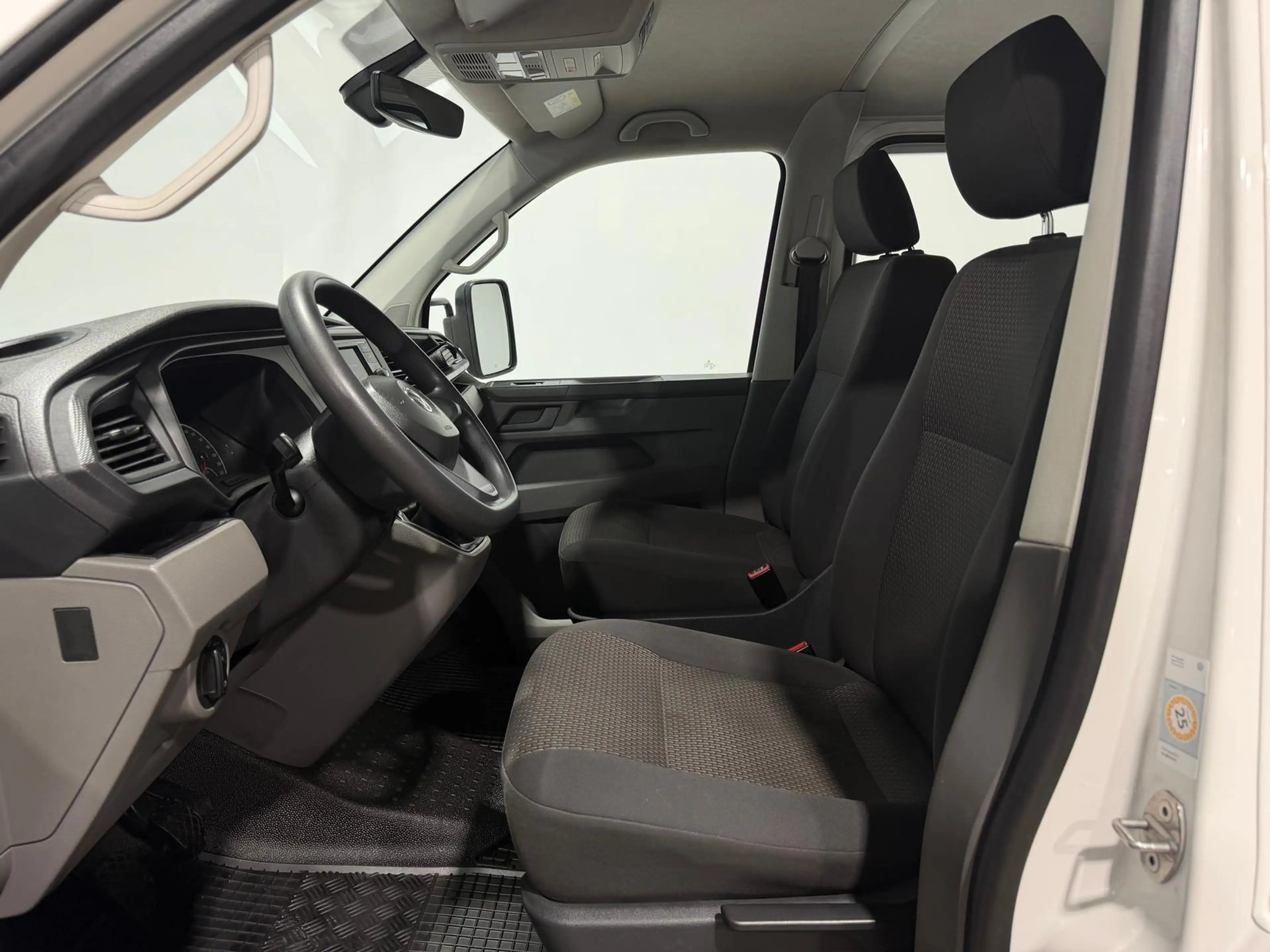 Volkswagen T6.1 Transporter Pritsche-Doka (5-Si.),Klima,Radio,Standh. — photo 12