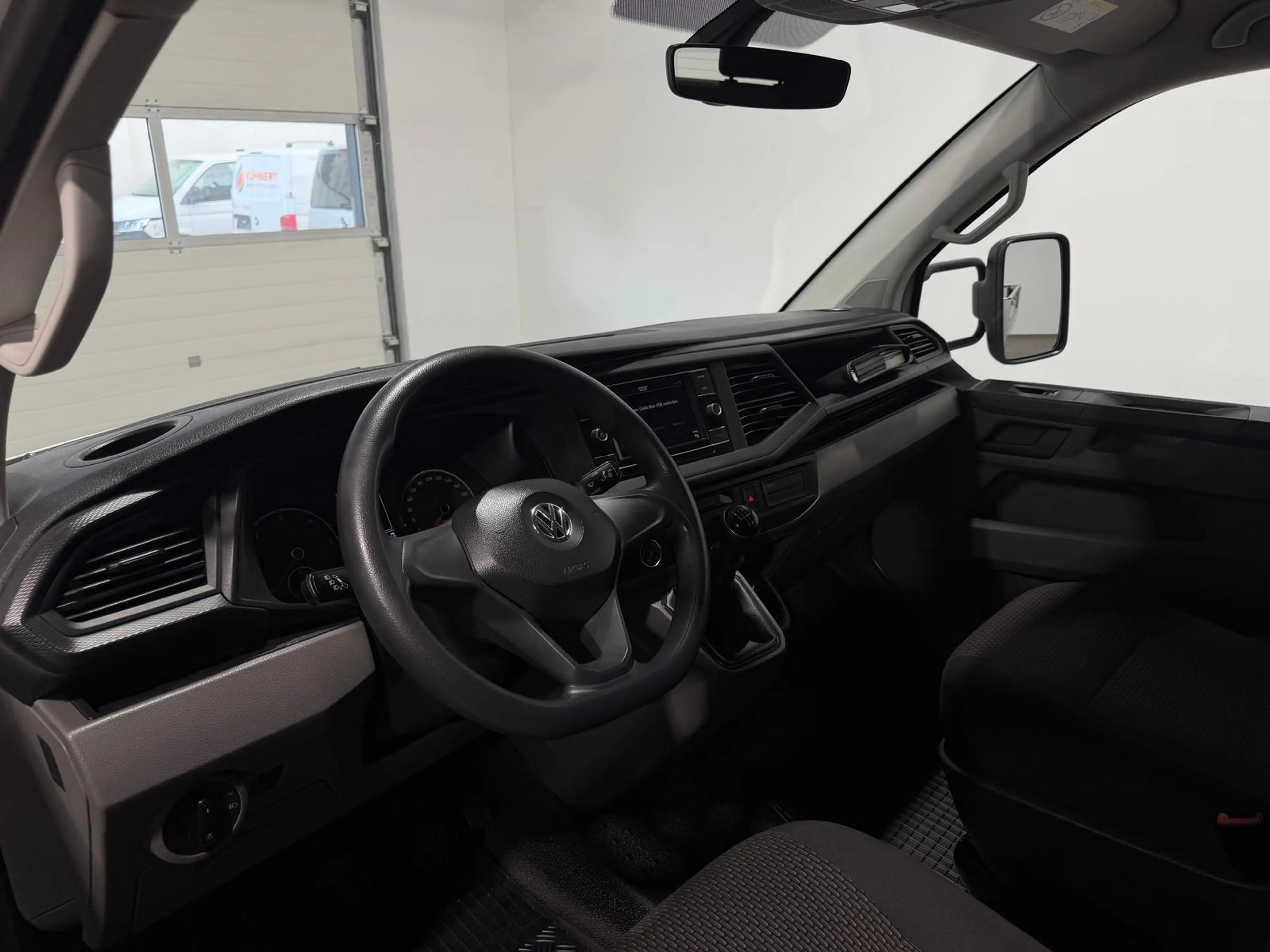 Volkswagen T6.1 Transporter Pritsche-Doka (5-Si.),Klima,Radio,Standh. — photo 11
