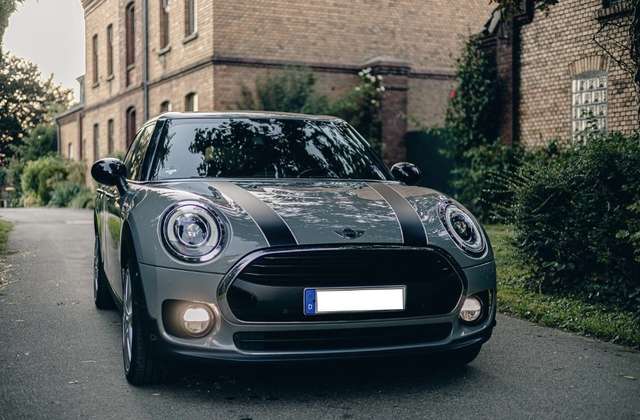 Imagine MINI One D Clubman Voll: JCW, Leder, Klima, Harman Kardon
