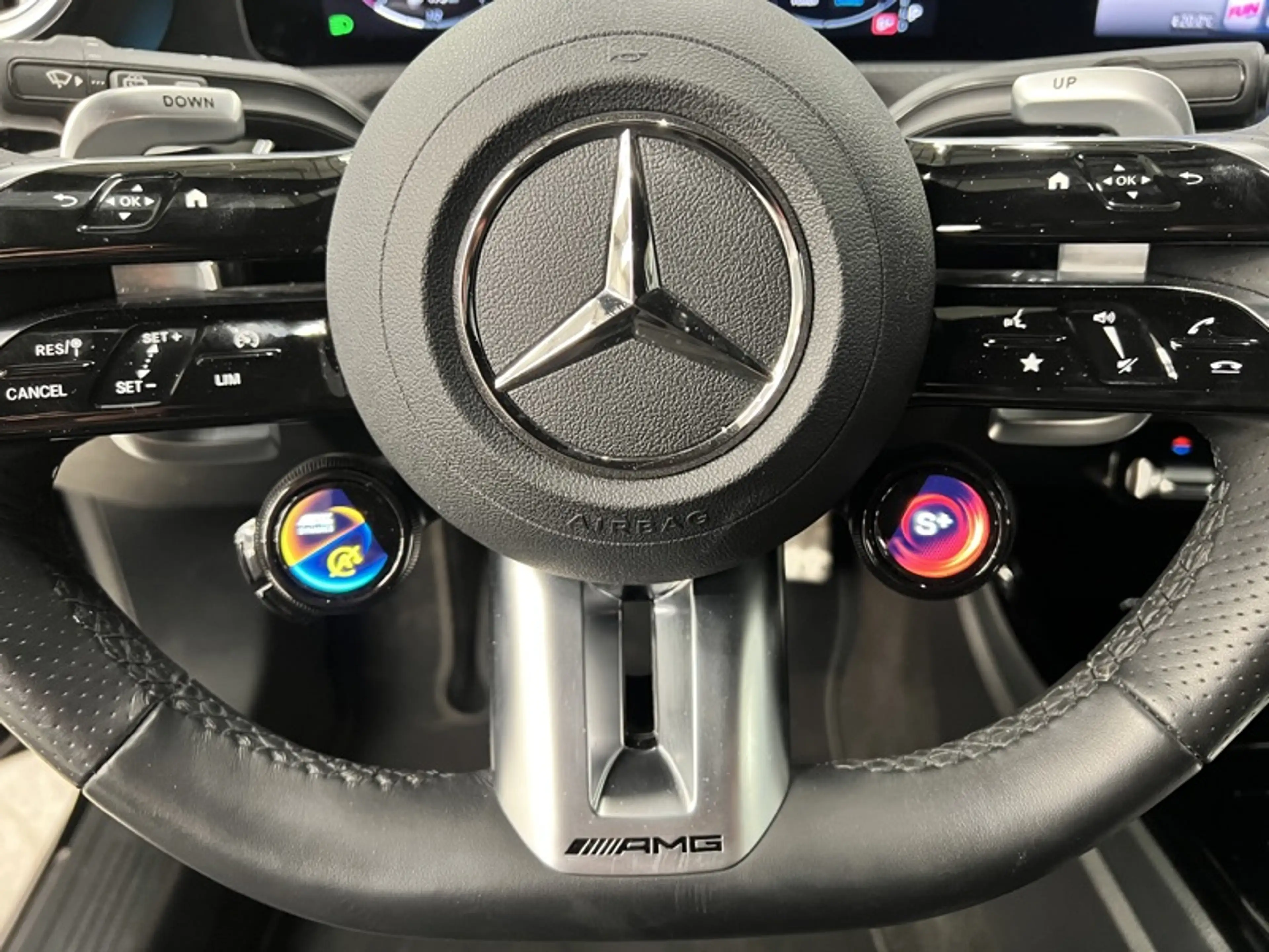 Mercedes-Benz A 35 AMG 4MATIC Pack Night — photo 15