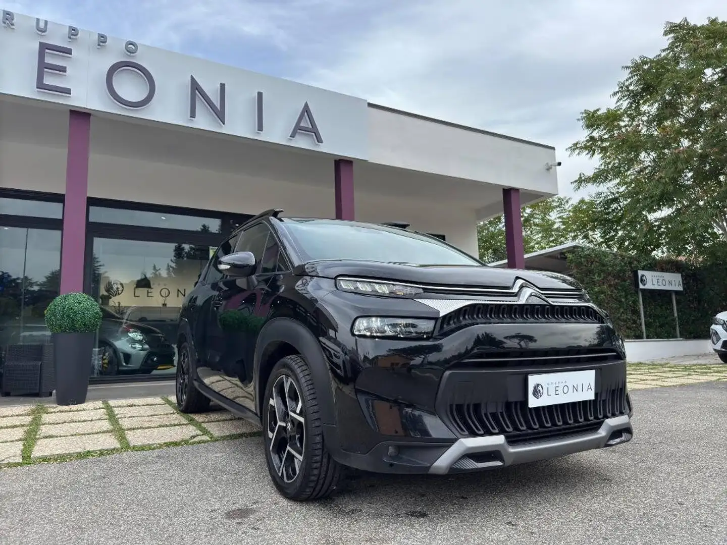 Citroen C3 Aircross 1.5 bluehdi Shine Pack s&s 110cv Negru - 1