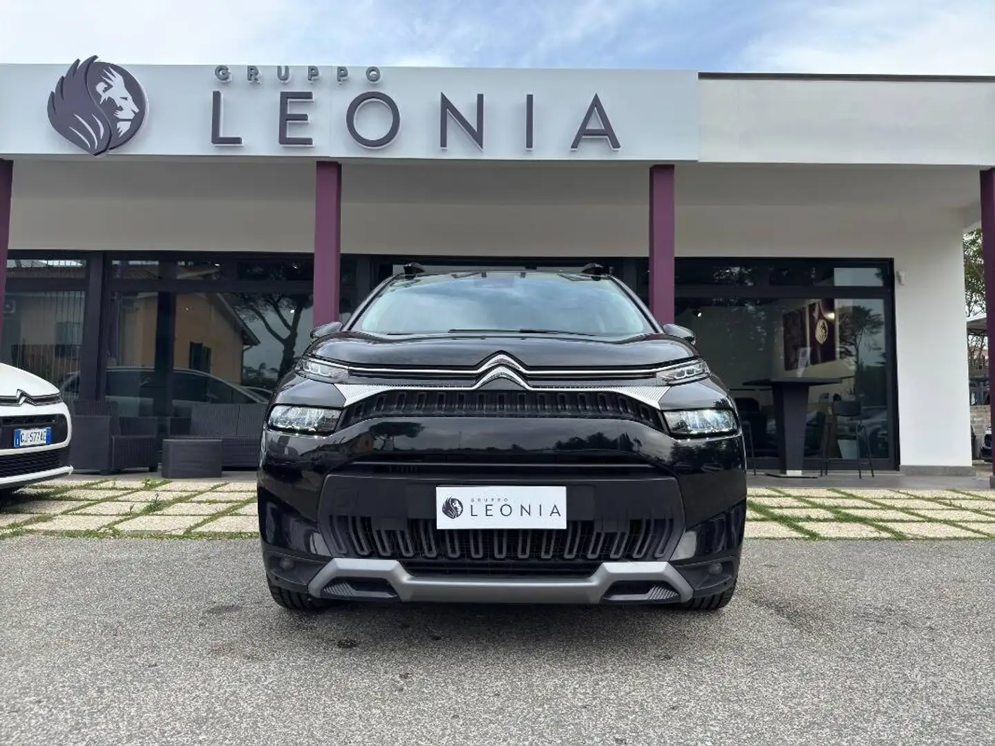 Citroen C3 Aircross 1.5 bluehdi Shine Pack s&s 110cv Negro - 2