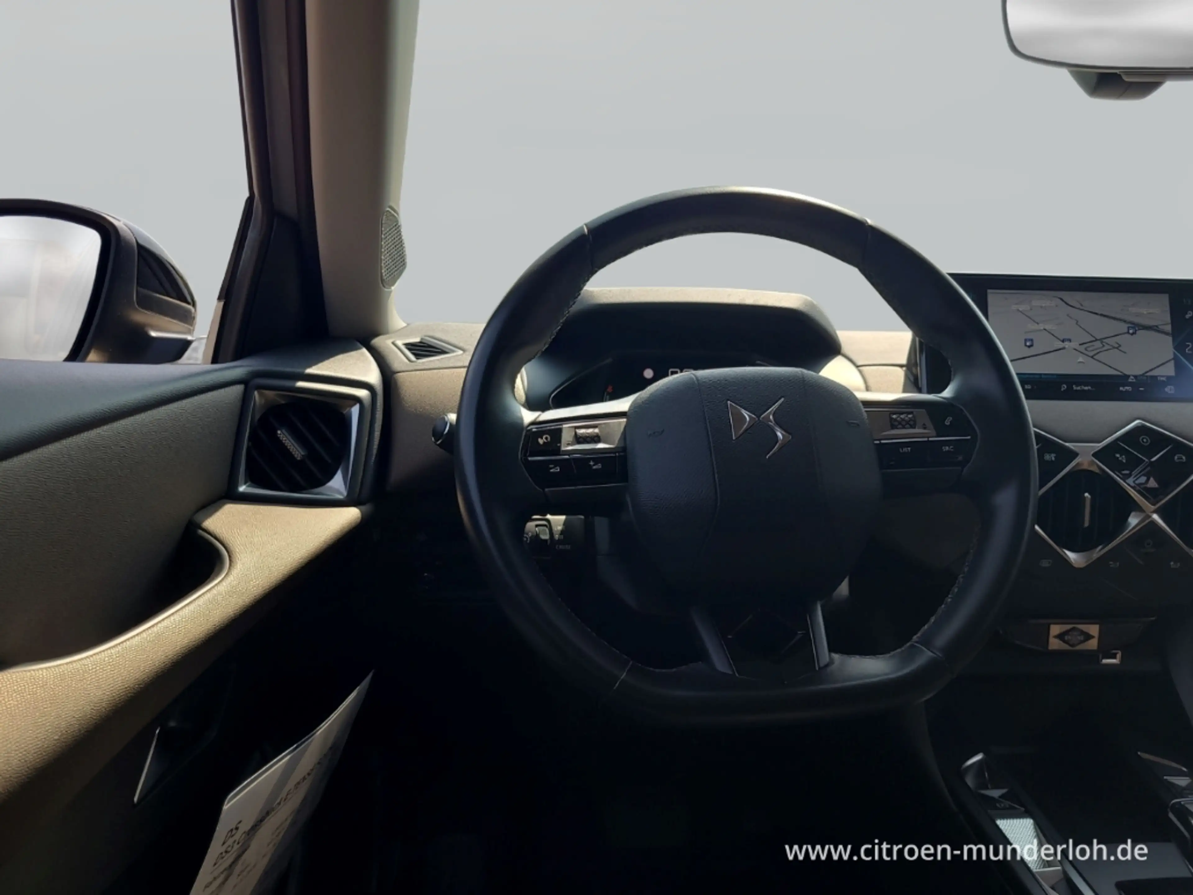 DS Automobiles DS 3 E-Tense SoChic Elektro  NAVI KLIMA PDC SHZ SAFETY- — photo 9