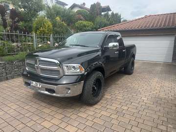 Quad Cab Laramie