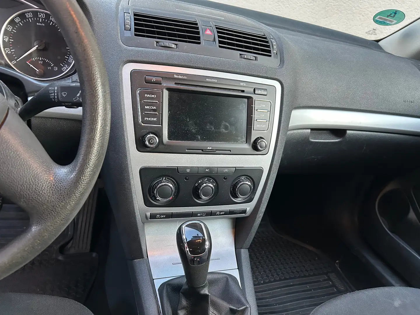 Skoda Octavia Octavia Combi 1.6 TDI DPF GreenLine Silber - 2