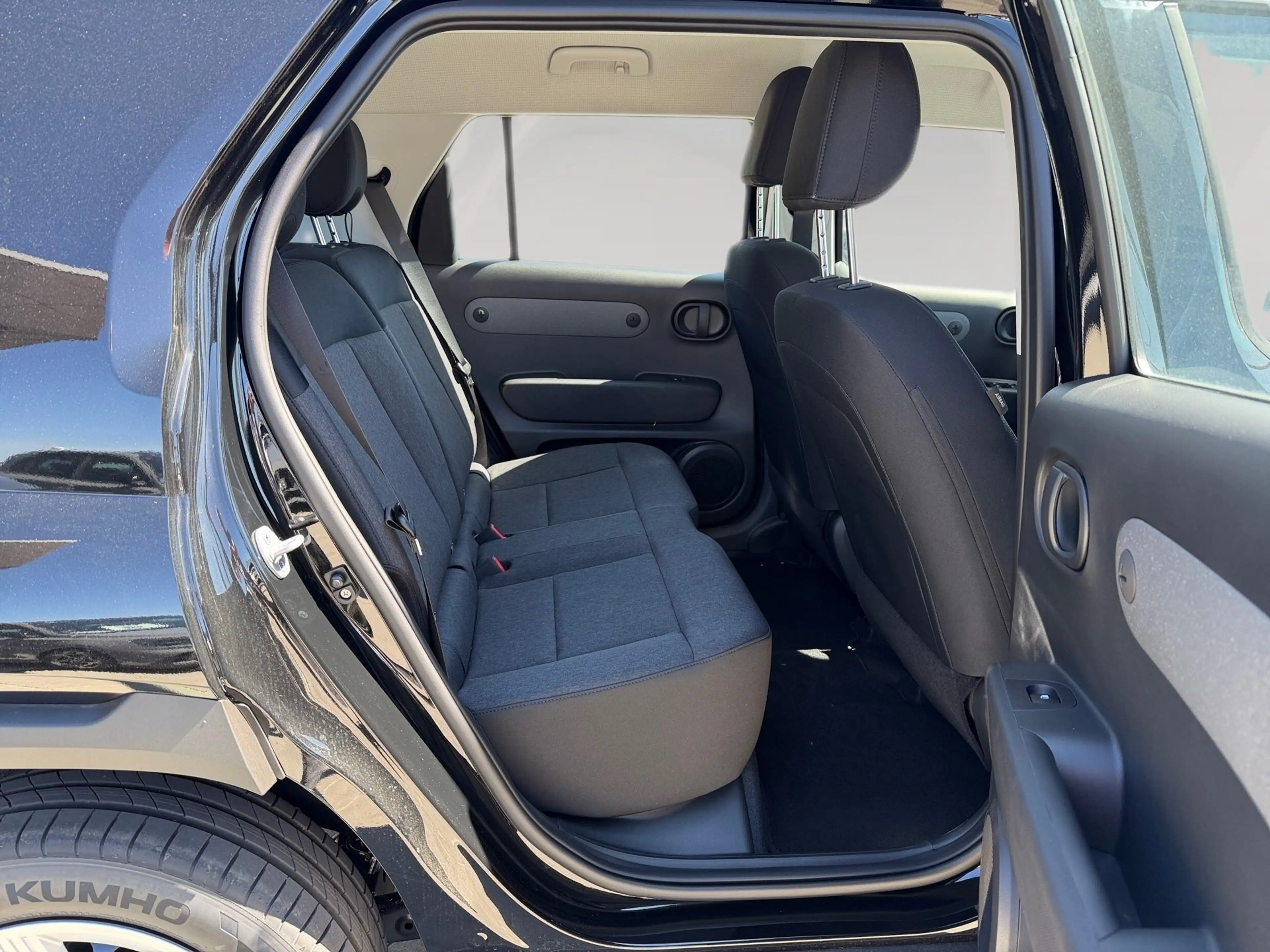 Hyundai Inster 42 kWh Select Effizienzpaket WärmePumpe — photo 13