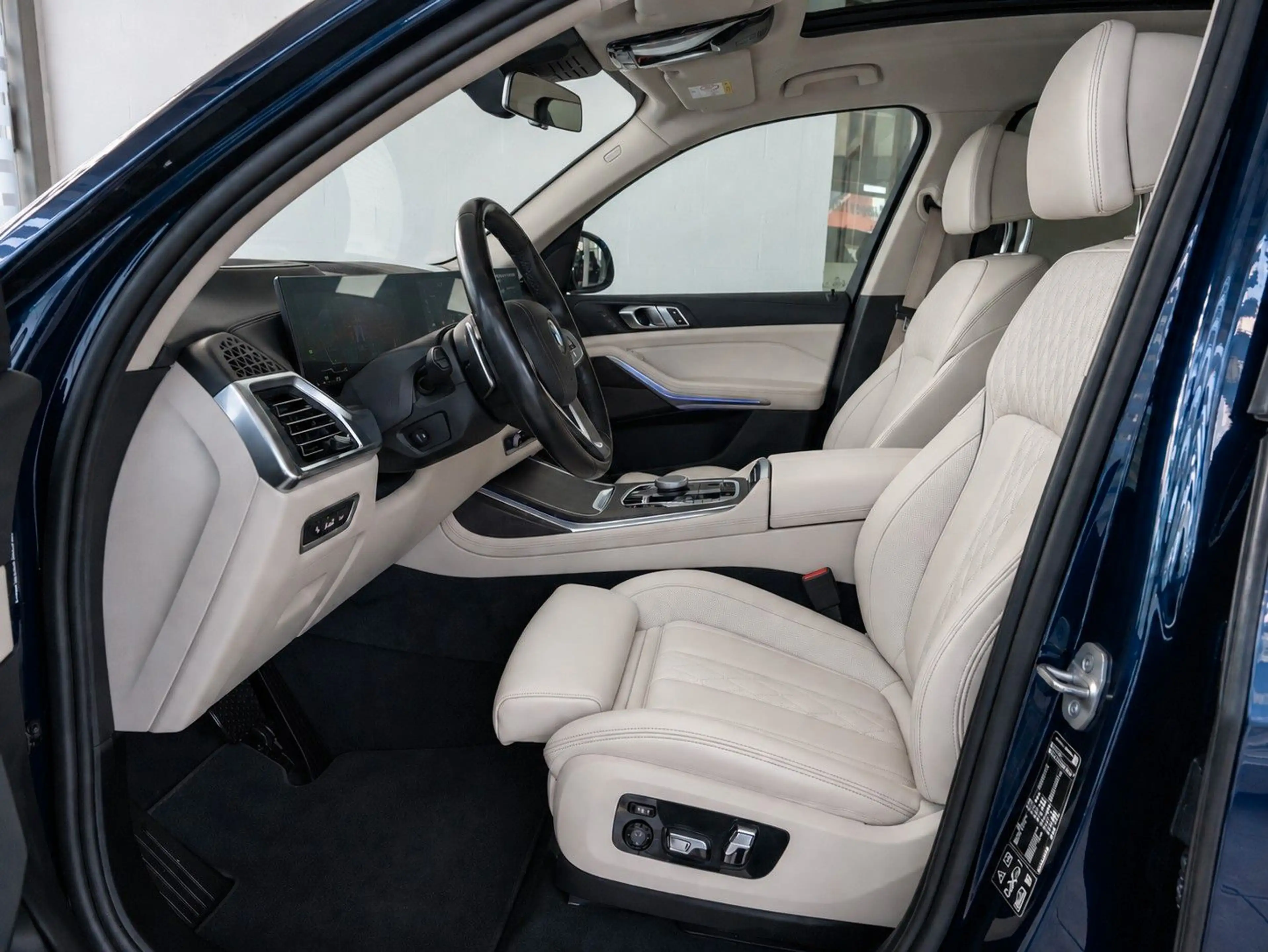 BMW X7 xD40d PANO HUD 360Kam H/K 7-Sitzer Belüft. — photo 10