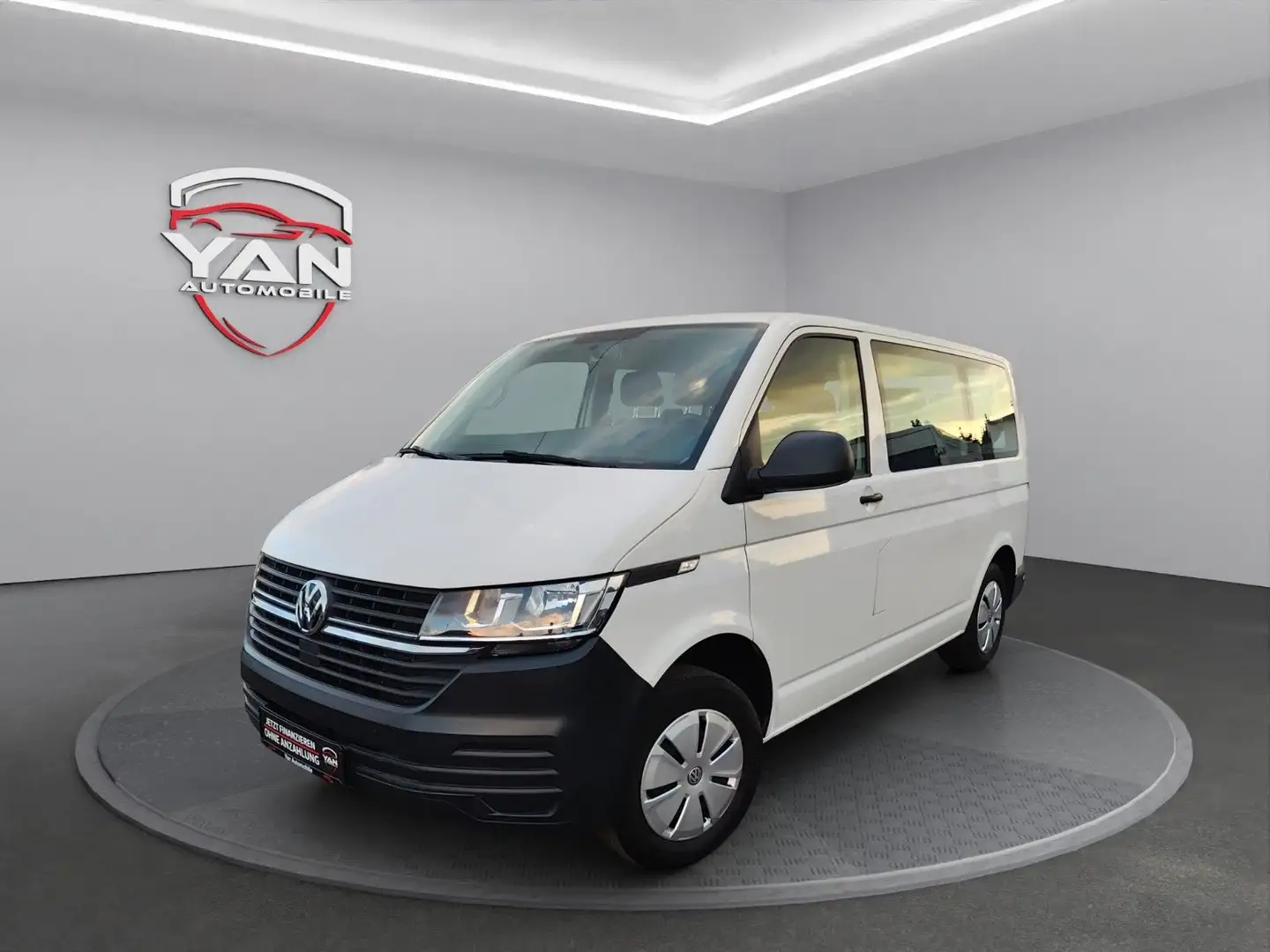 Volkswagen T6 Transporter T6.1 Transporter 2.0 TDI DSG 9 Sitzer Blanc - 1