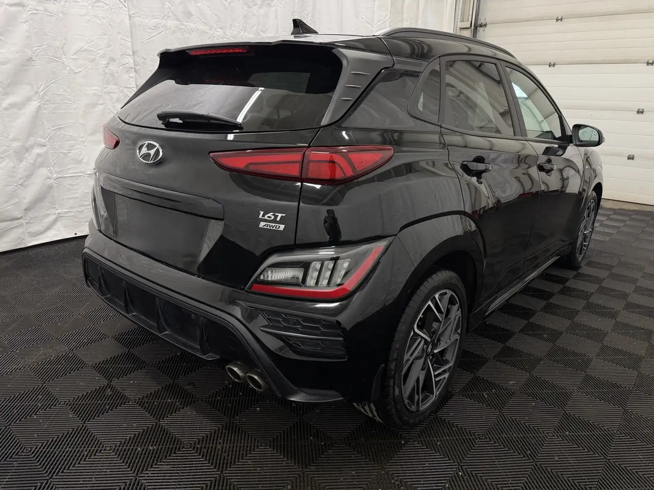 Hyundai KONA снимка Hyundai KONA