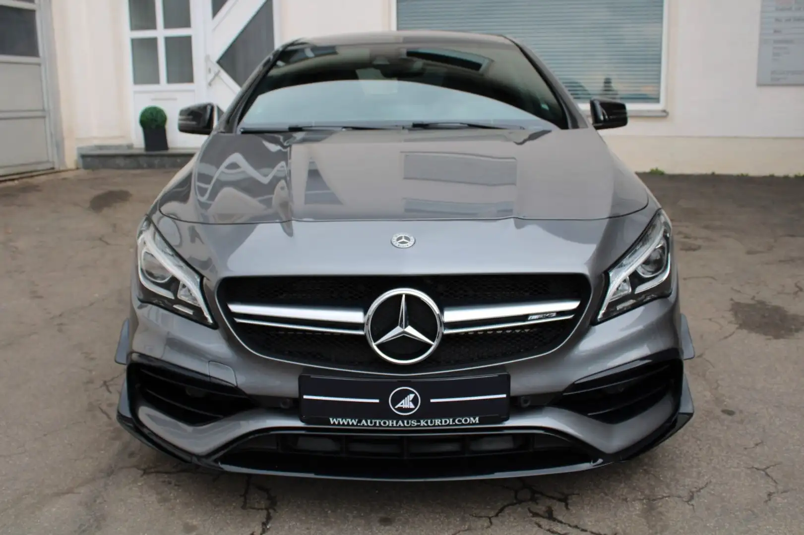 Mercedes-Benz CLA 45 AMG CLA45 AMG 4M SB 8FACH*AERO.*PERF.ABGAS/SITZ*PANO Gris - 2