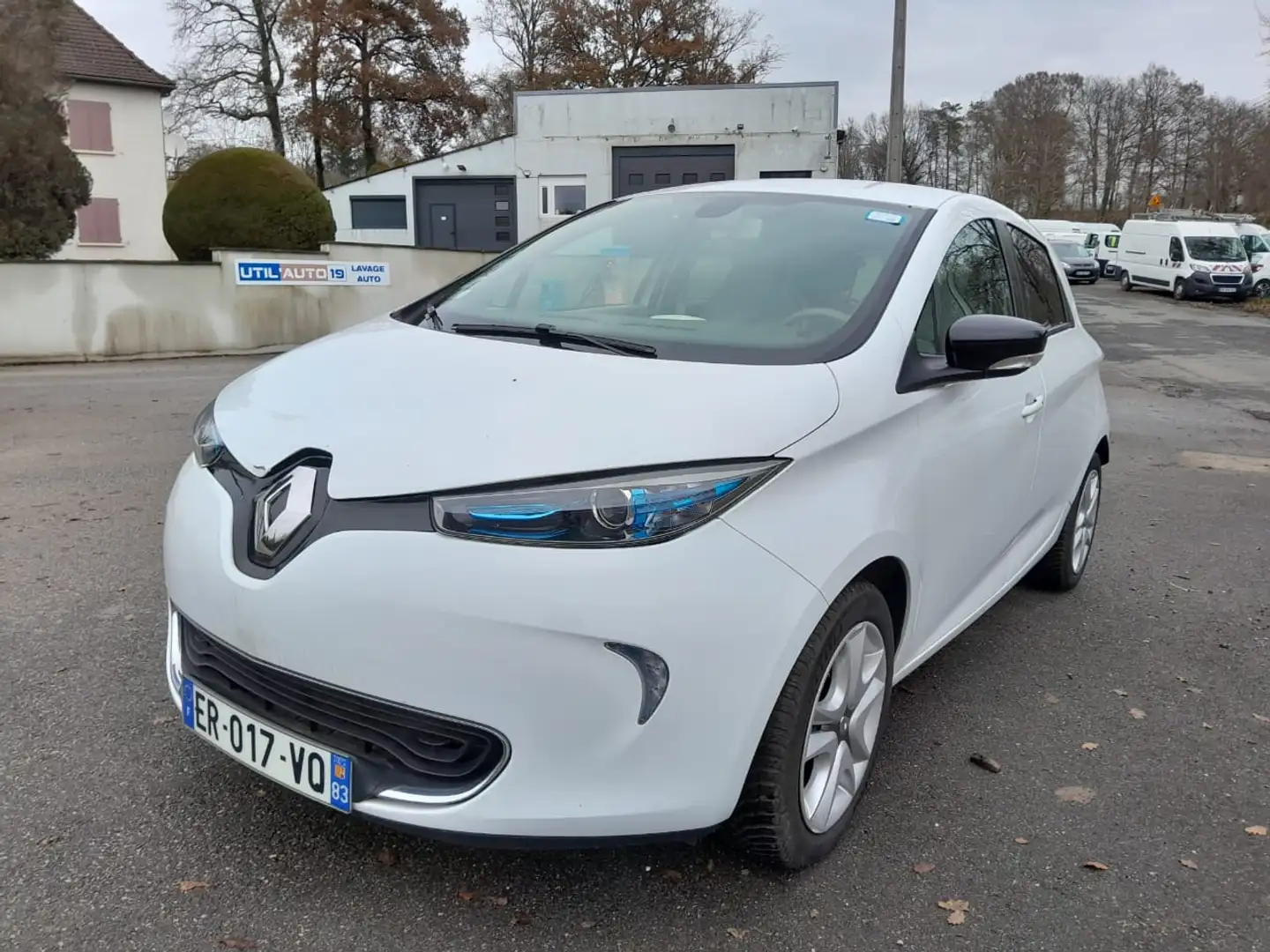 Renault ZOE I (B10) Zen charge normale Blanc - 2