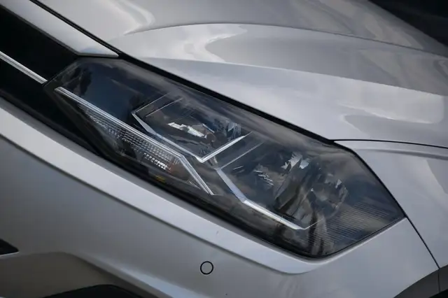 Volkswagen Polo view 20