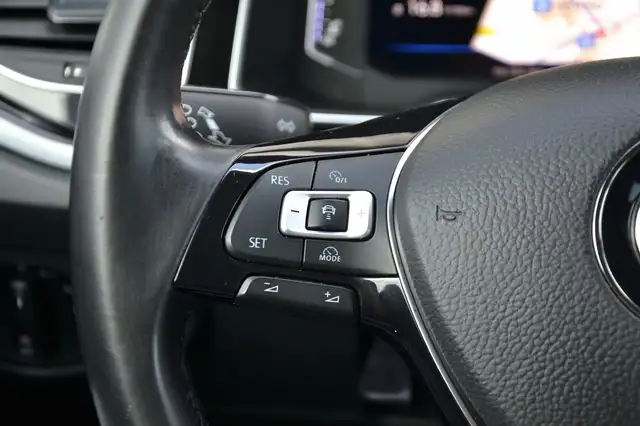 Volkswagen Polo view 16