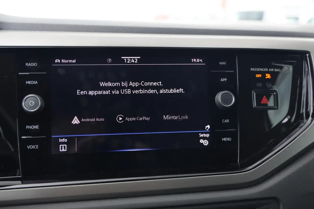 Volkswagen Polo 1.0 TSI Comfortline Business Carplay Navigatie, миниатюра 9