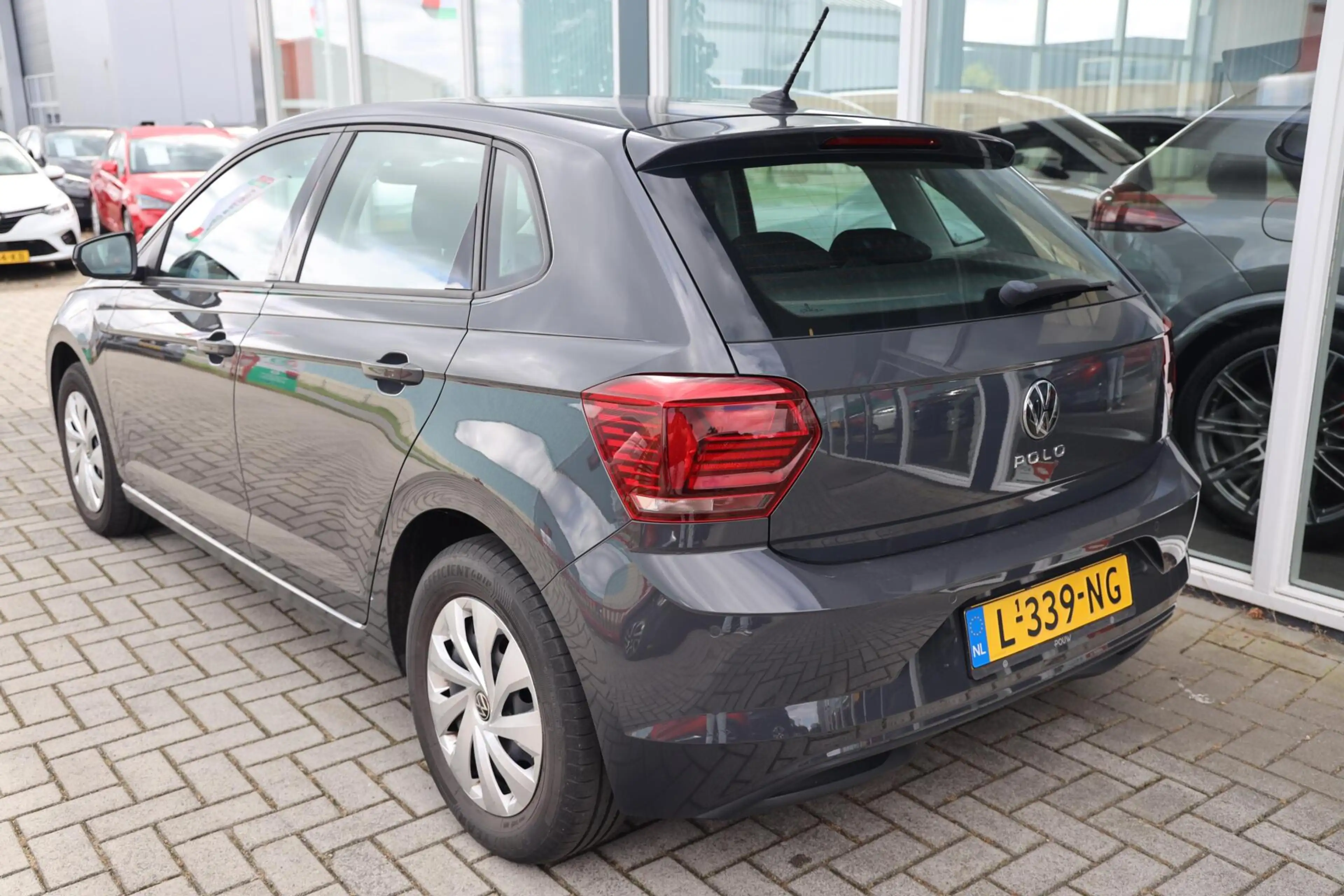 Volkswagen Polo 1.0 TSI Comfortline Business| Carplay | Navigatie — photo 4