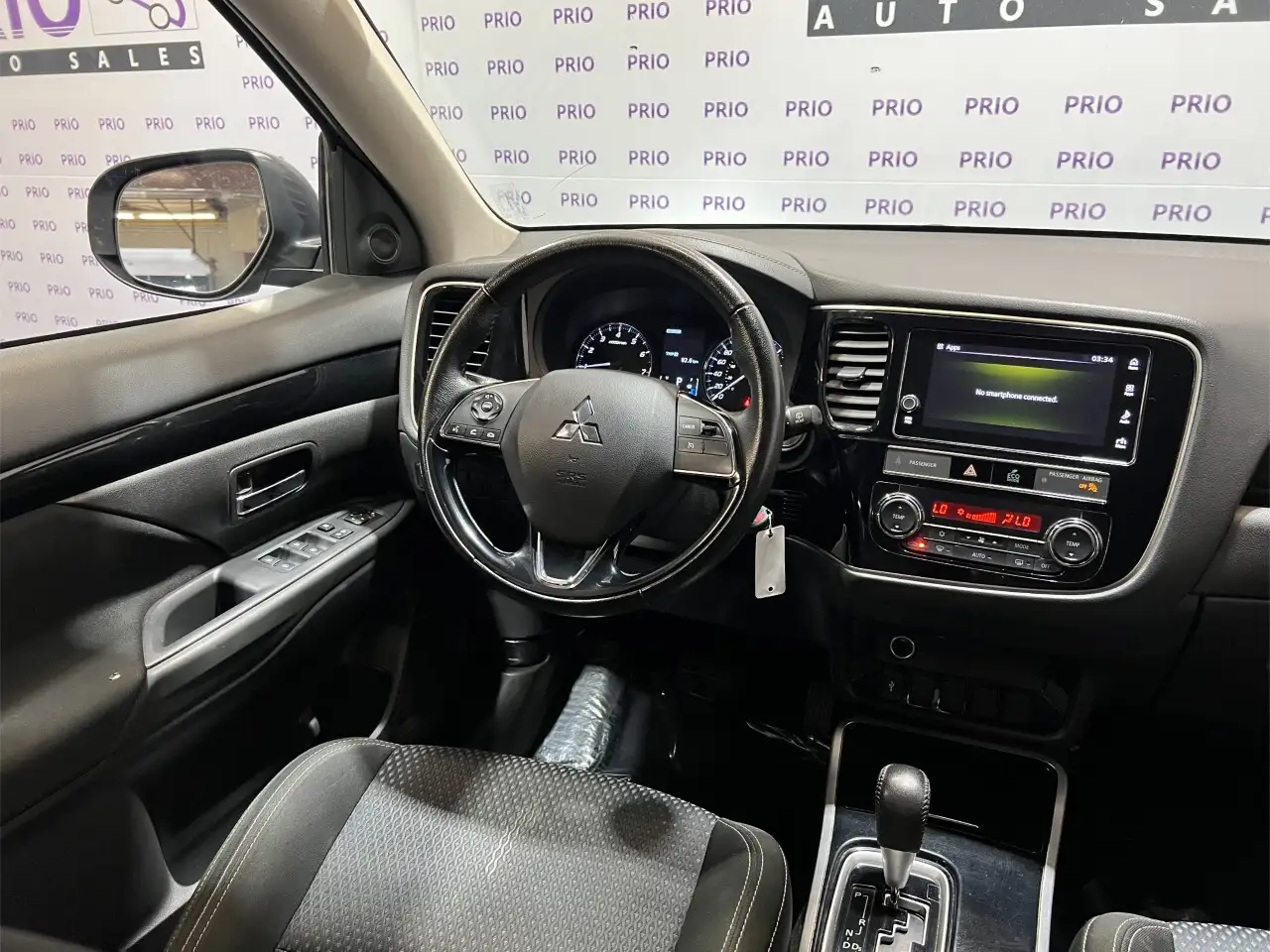 Mitsubishi Outlander снимка Mitsubishi Outlander