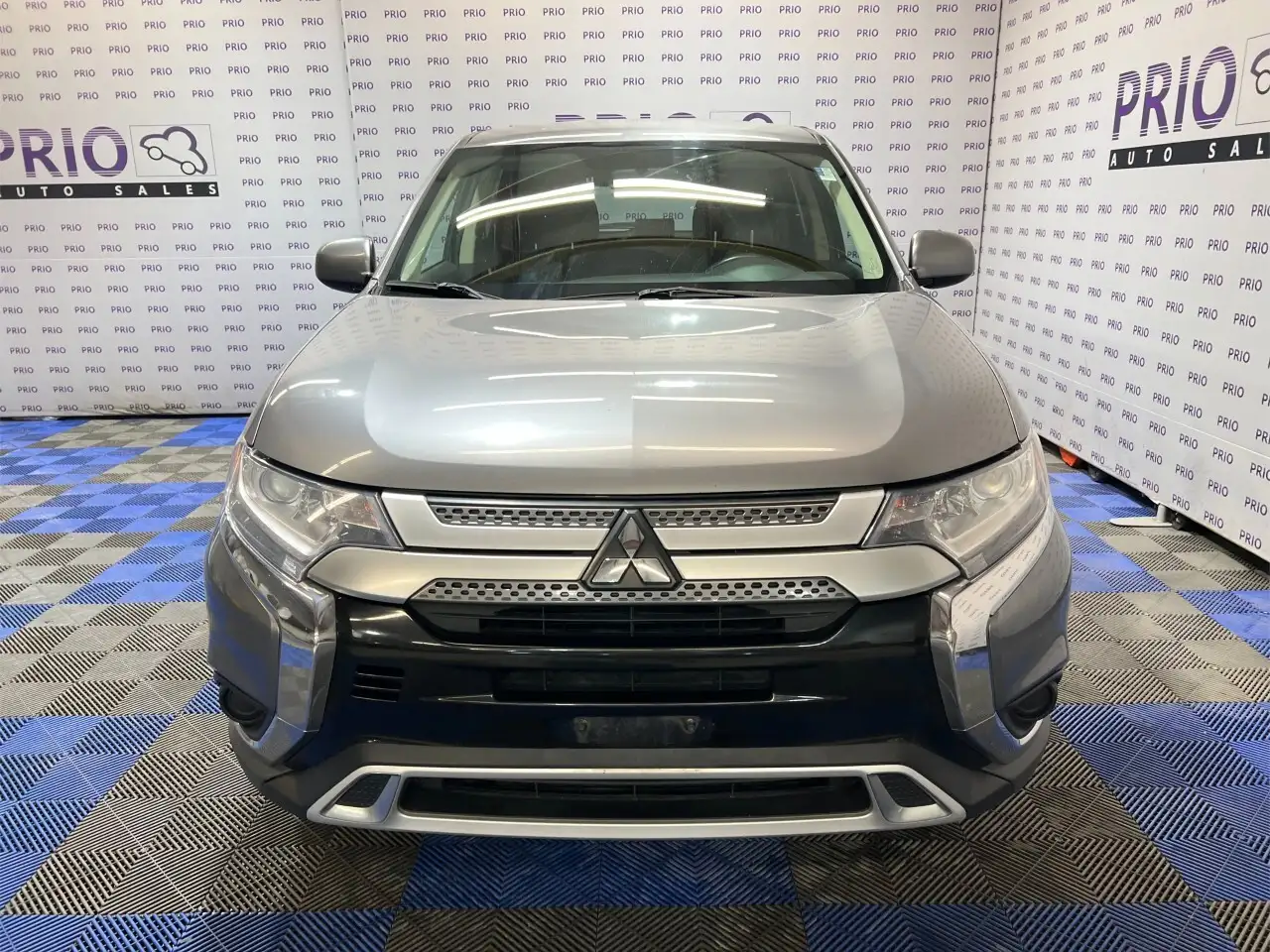 Mitsubishi Outlander снимка Mitsubishi Outlander