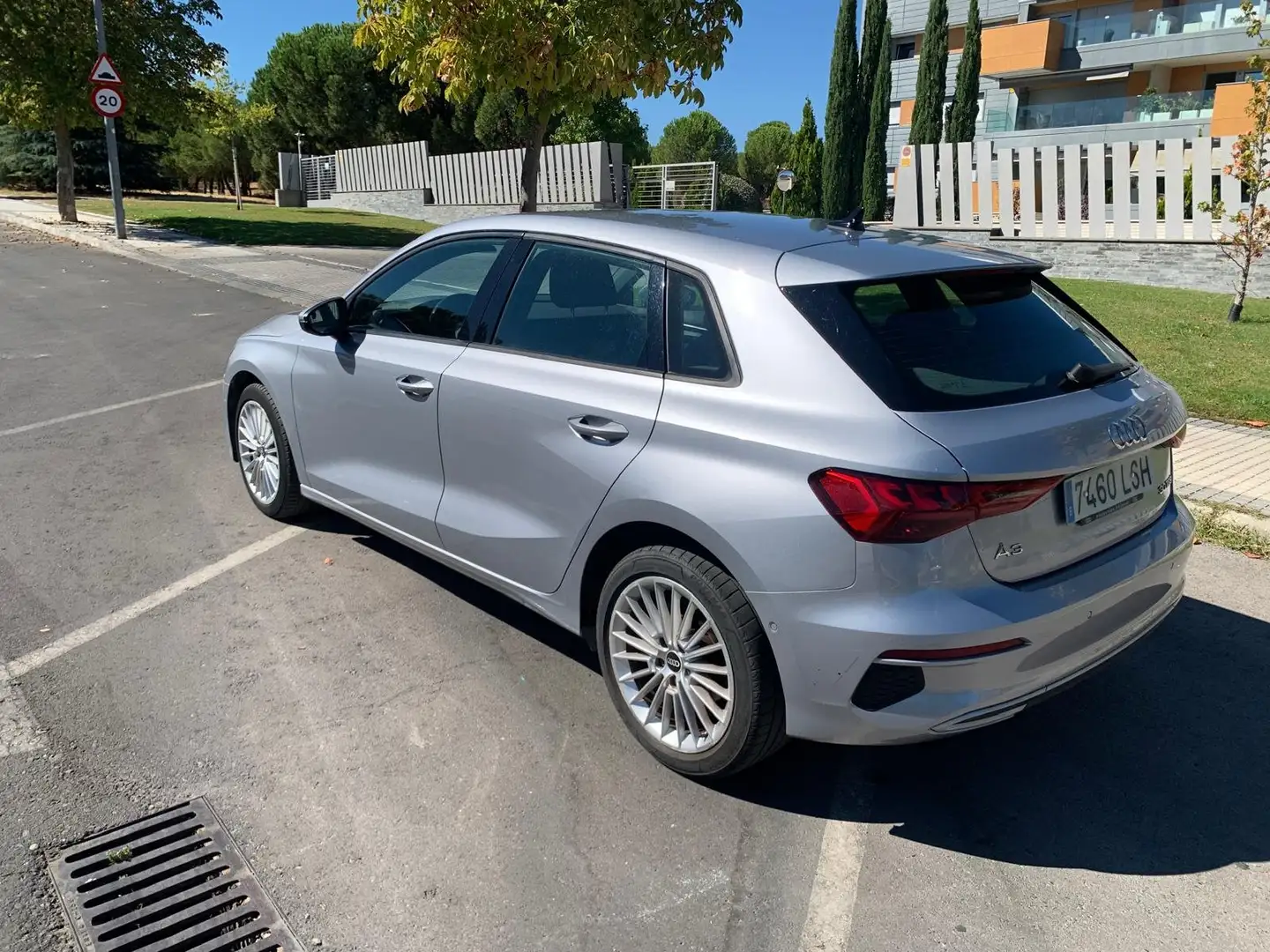 Audi A3 sportback 3.0 TFSi  S-Tronic Plateado - 1