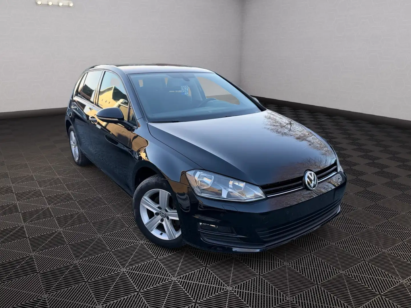 Volkswagen Golf Golf 1.2 TSI Highline DSG Schwarz - 2