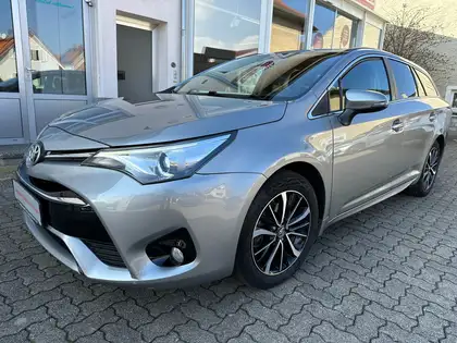 Annonce voiture d'occasion Toyota Avensis - CARADIZE
