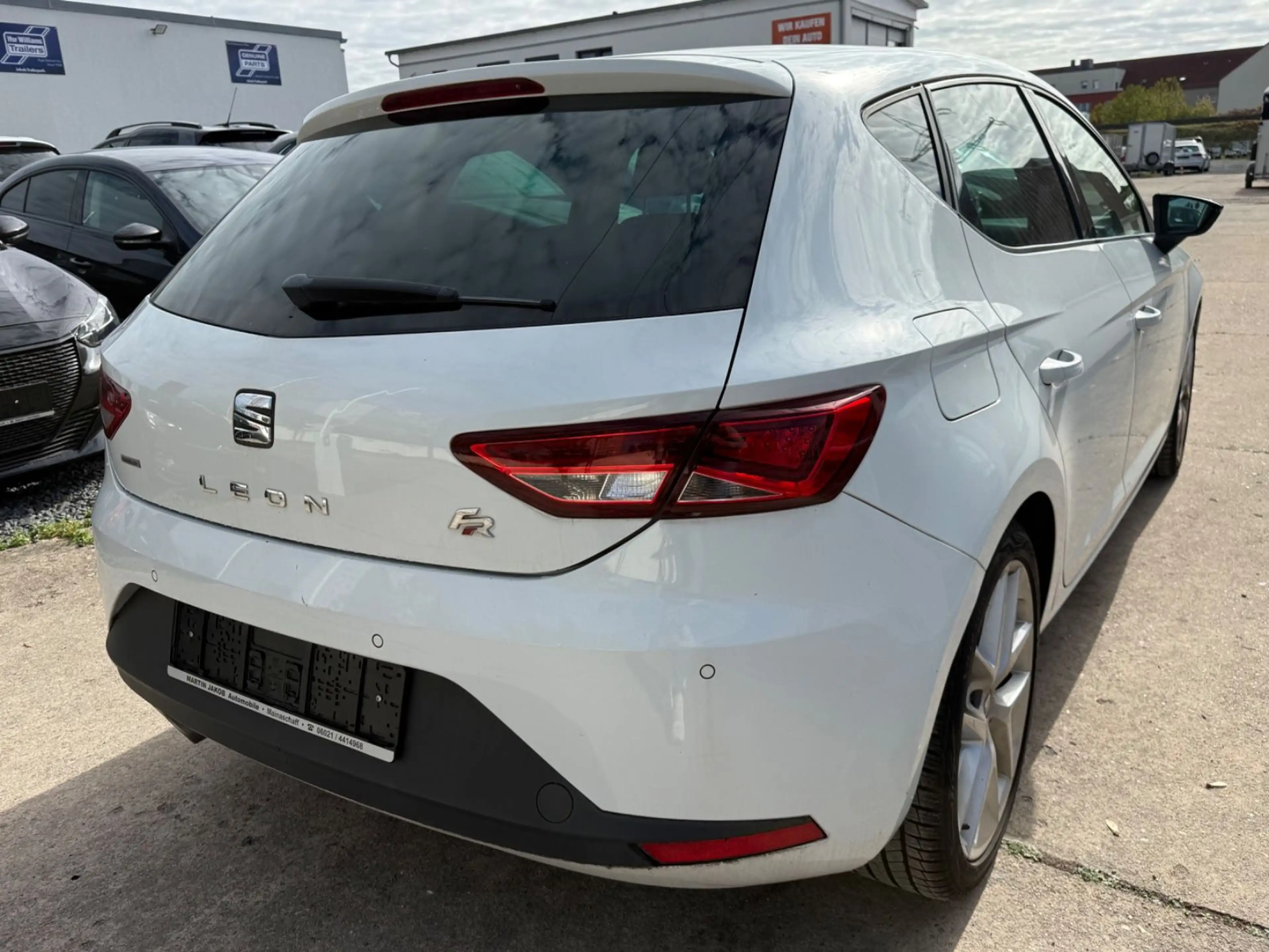 SEAT Leon FR+USB+SITZHEIZUNG+BC+MFL+FREISPRECH+ — photo 6