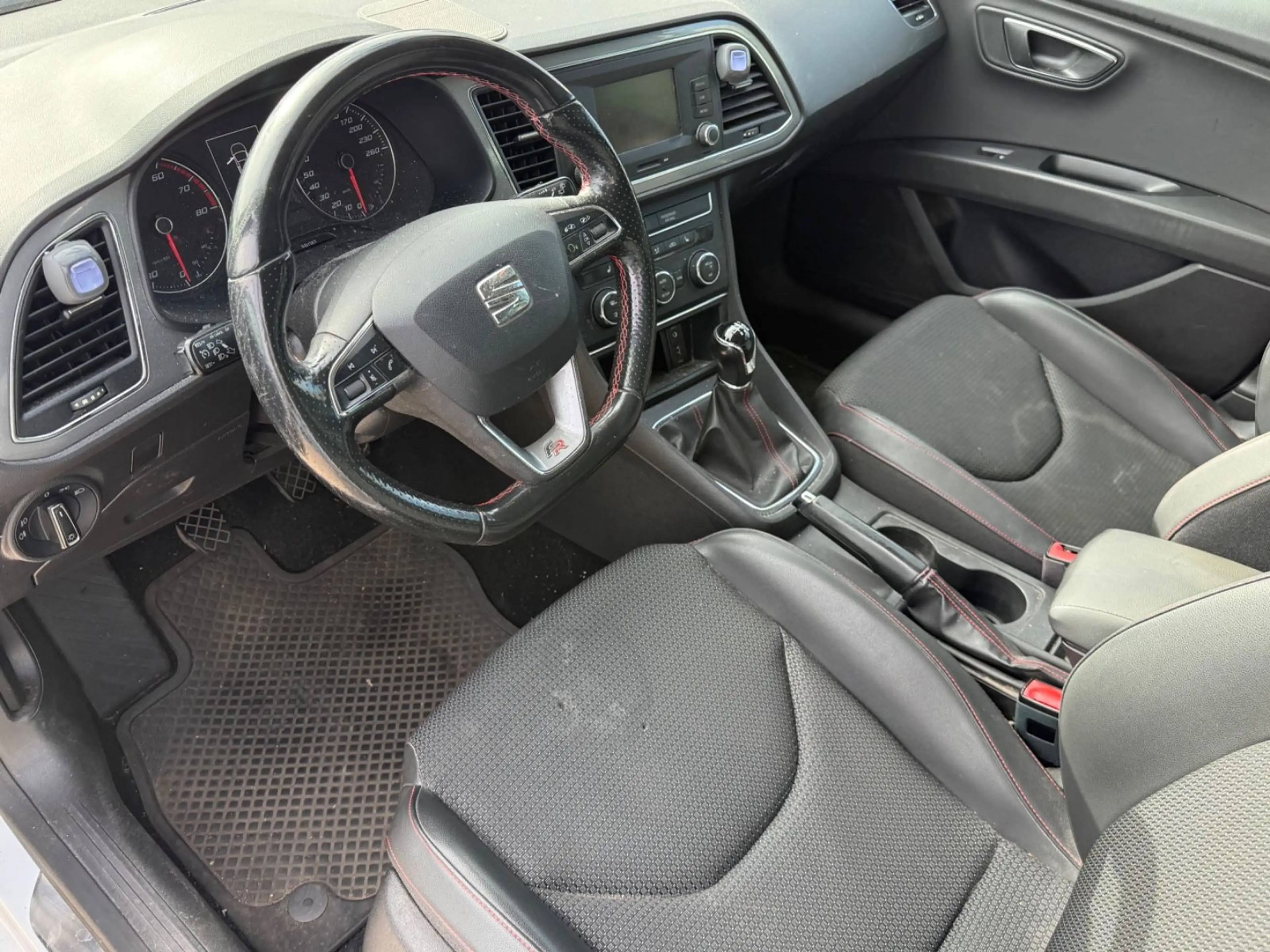 SEAT Leon FR+USB+SITZHEIZUNG+BC+MFL+FREISPRECH+ — photo 10